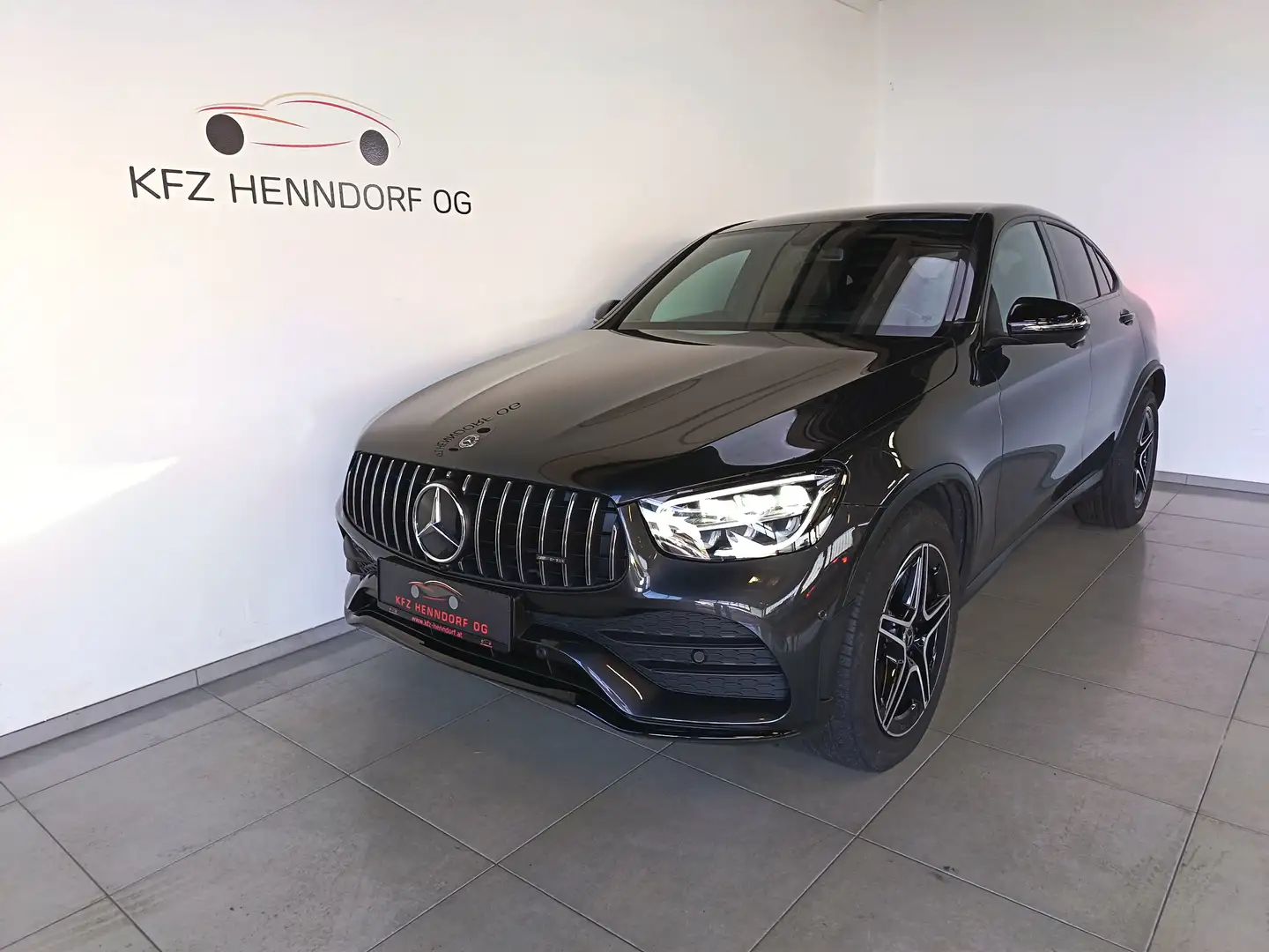 Mercedes-Benz GLC 200 GLC 200 d Coupe 4Matic AMG Styling Grau - 1