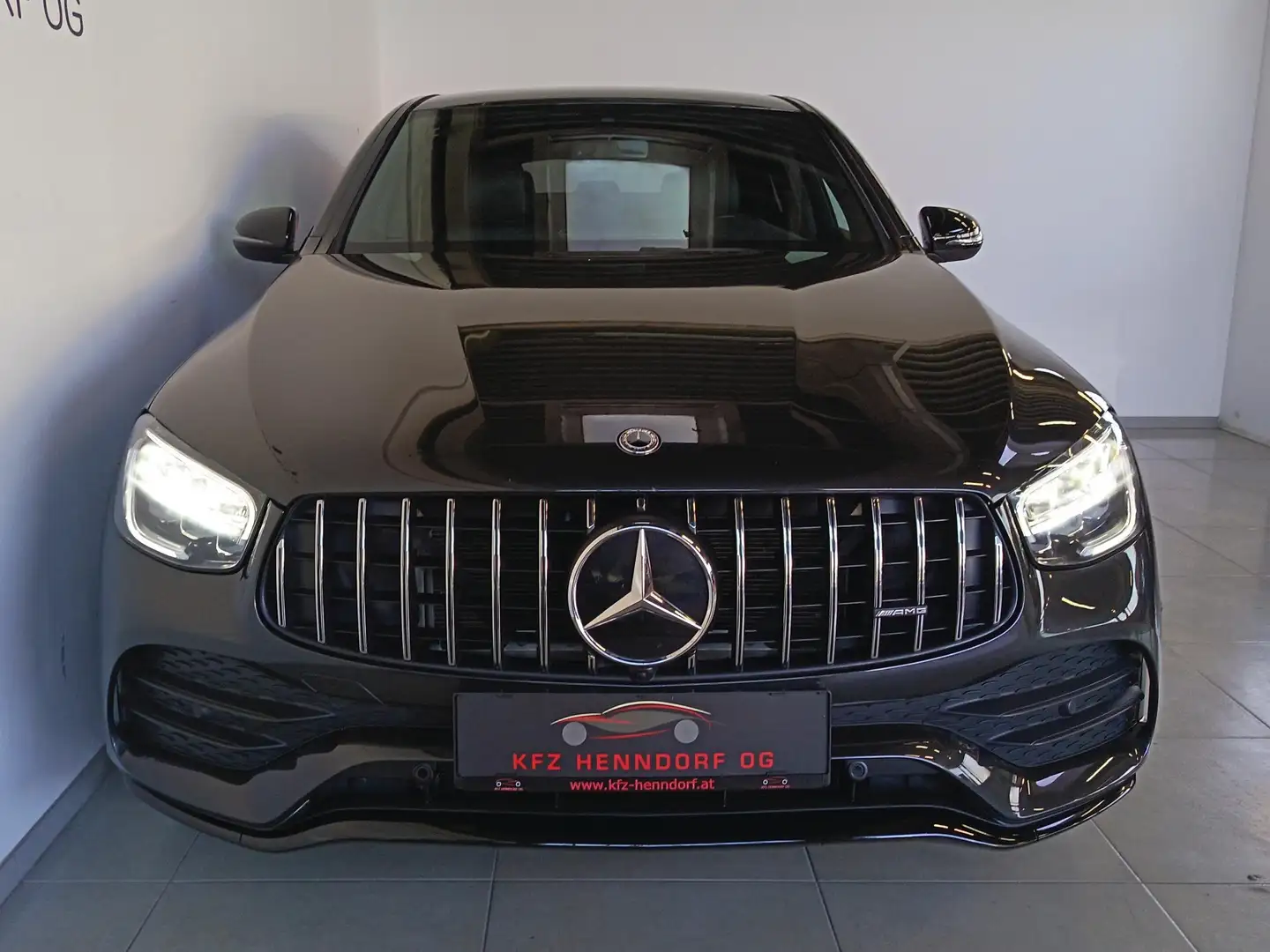 Mercedes-Benz GLC 200 GLC 200 d Coupe 4Matic AMG Styling Grau - 2