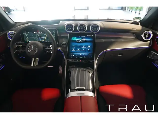 Mercedes-Benz GLC 200 view 13