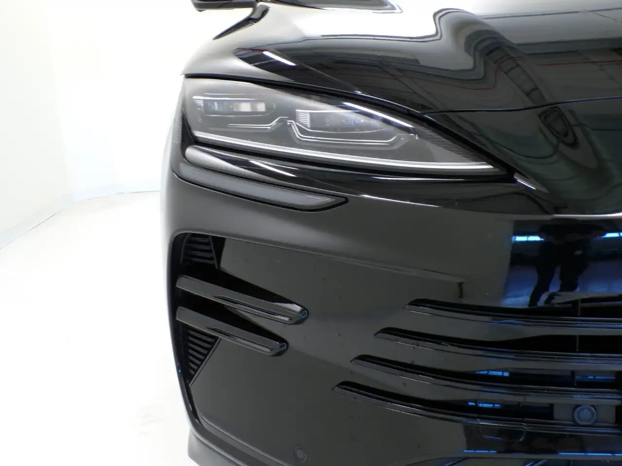 BYD Seal U DM-i 1.5 phev Design awd, миниатюра 5