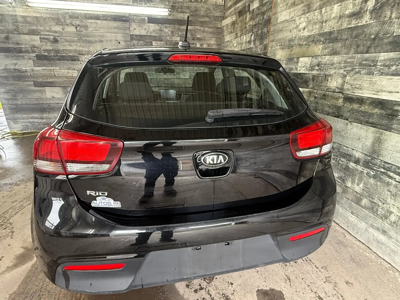 Kia Rio снимка Kia Rio