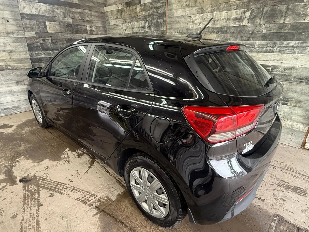 Kia Rio снимка Kia Rio