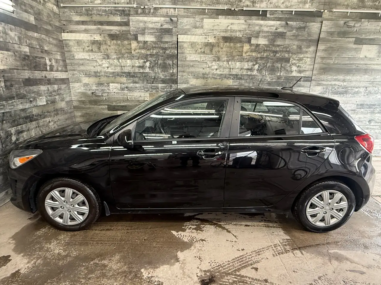 Kia Rio снимка Kia Rio