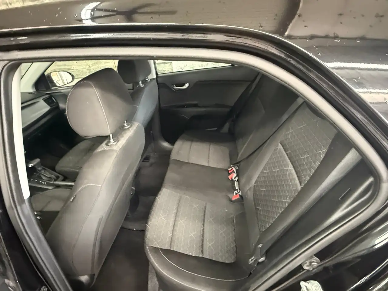 Kia Rio снимка Kia Rio