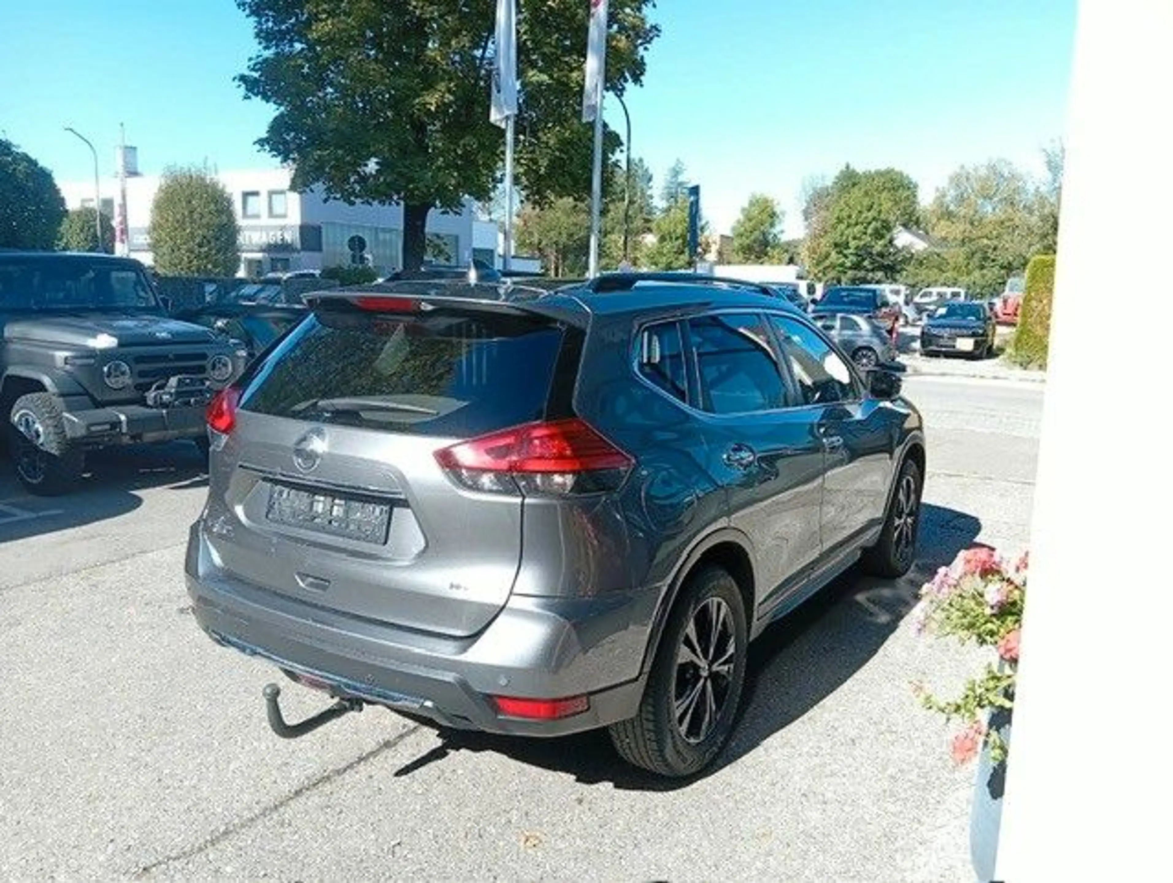 Nissan X-Trail N-Tec 4x4 N-Way Top Zustand — photo 10
