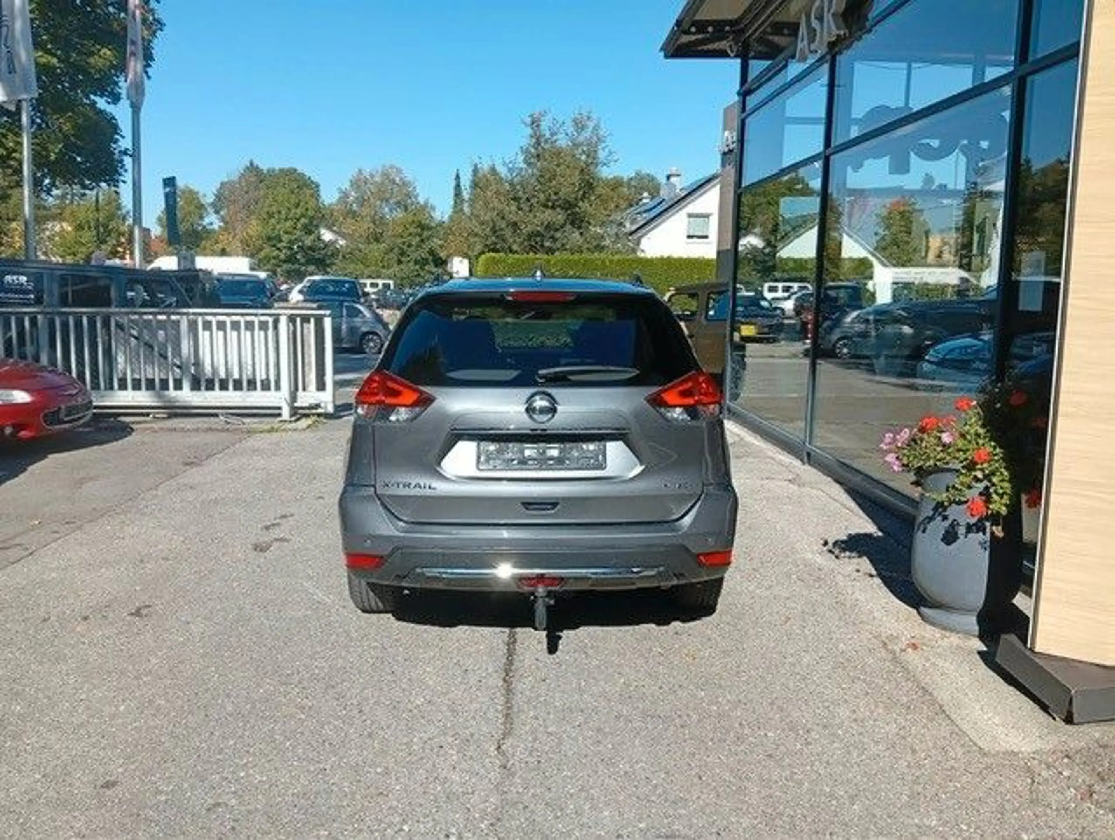 Nissan X-Trail N-Tec 4x4 N-Way Top Zustand — photo 6