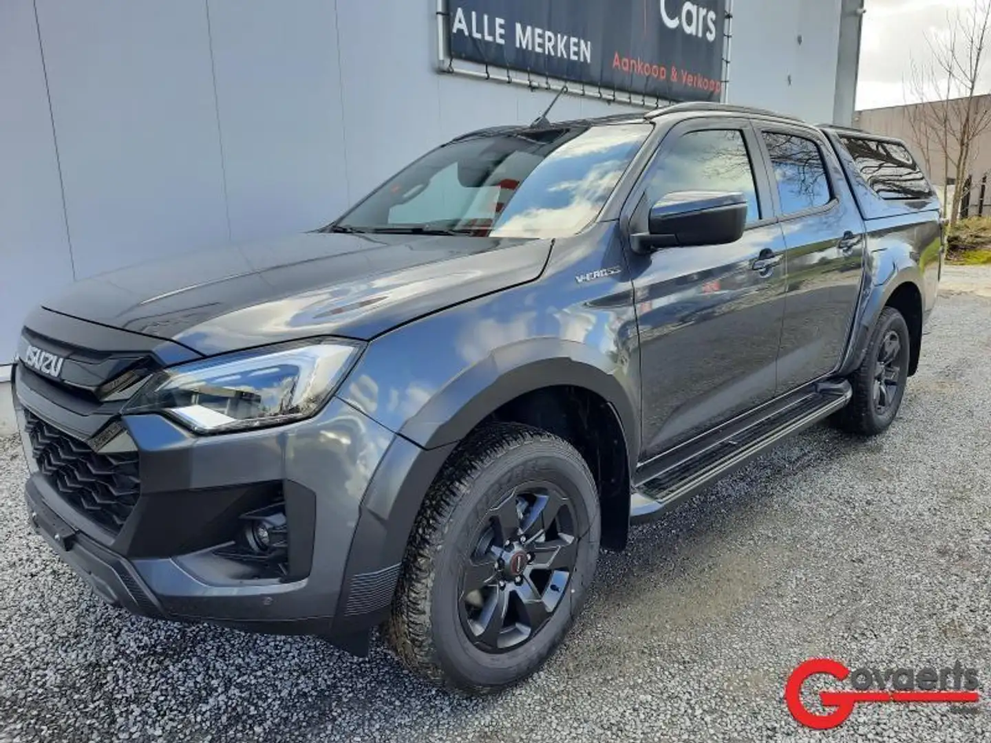 Isuzu D-Max LSE VCROSS MY 2025 Gris - 1