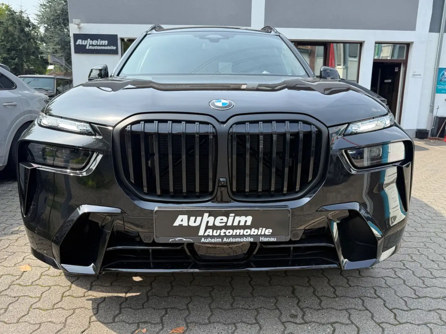 BMW X7 xDrive40d M Sportpaket Pro Pano Kristall Schwarz - 2