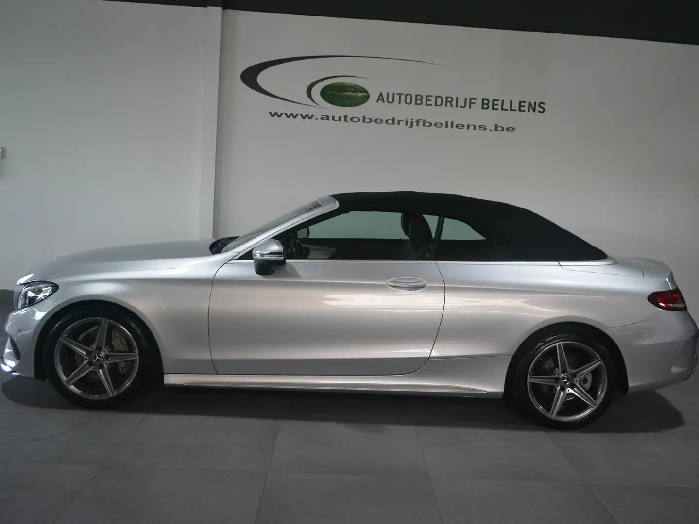 Mercedes-Benz C 180 Cabriolet AUT.  AMG-PACK  / LEDER / NAVI / NIEUWST Zilver - 2