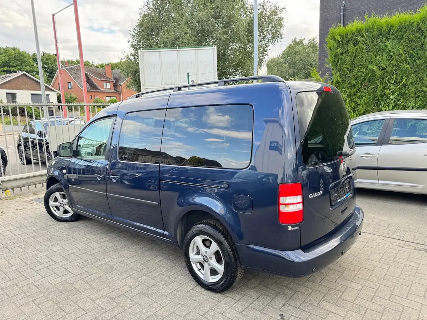 Volkswagen Caddy 1.2 TSI BMT Maxi Comfortline ** 1 Eigenaar ** !! Bleu - 2