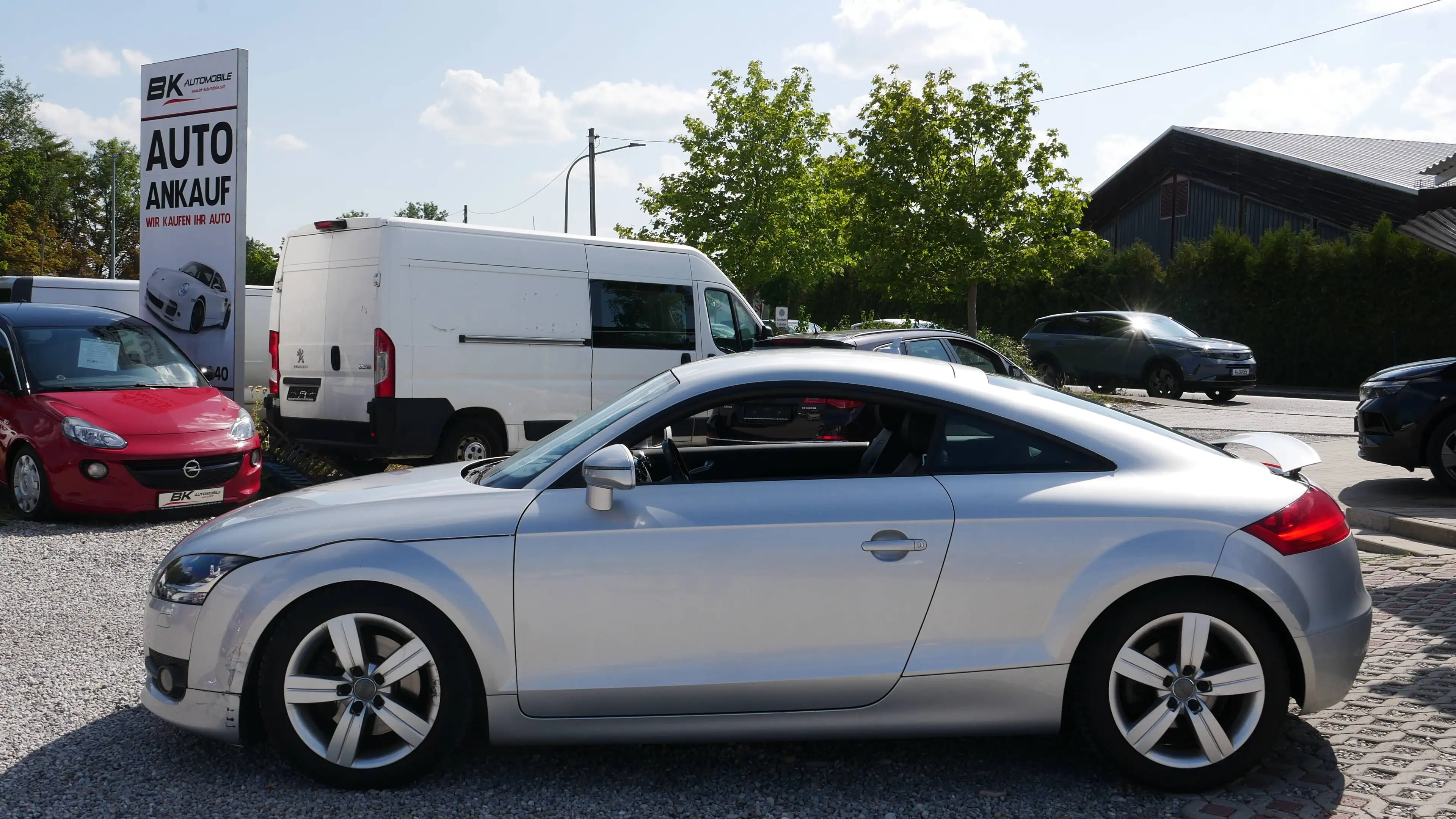 Audi TT 2.0 TFSI Scheckheftgepflegt Einparkhilfe Klimaanlage Navi — photo 6