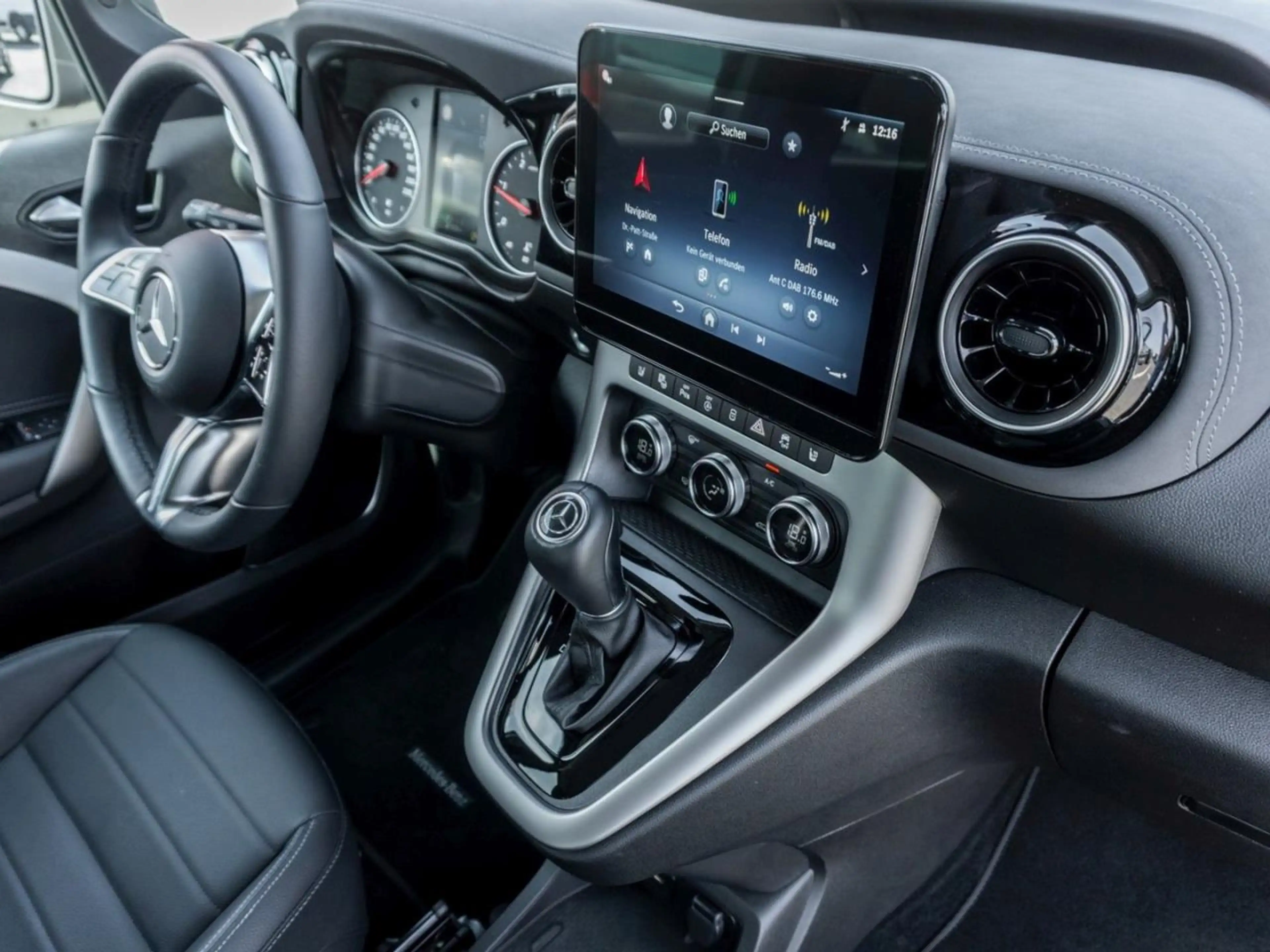 Mercedes-Benz T-Class T 180 d Standard Progressive MBUXNavi+ AHK Kamera — photo 15