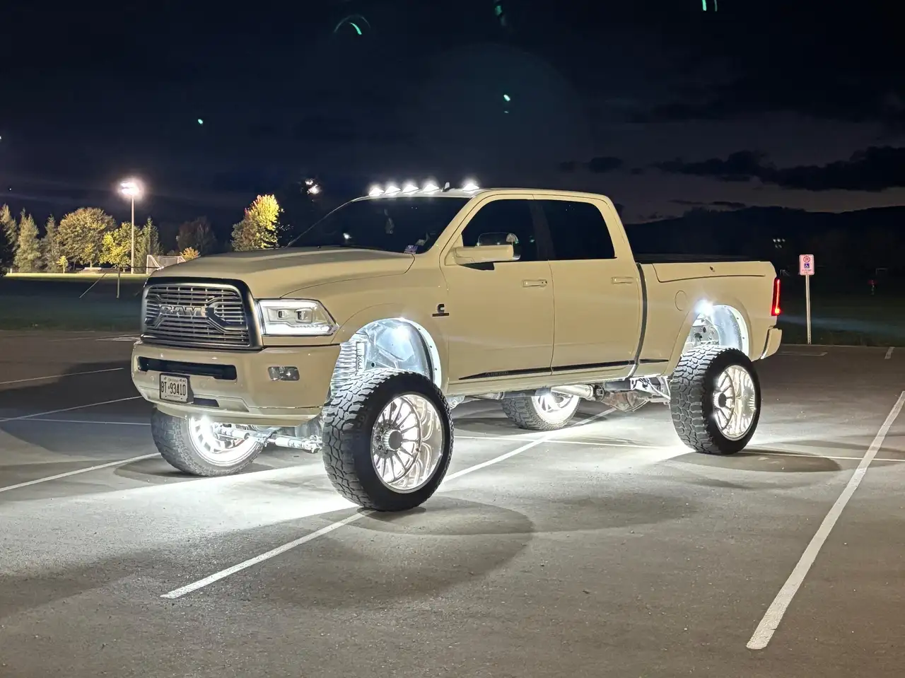 RAM 2500 снимка RAM 2500