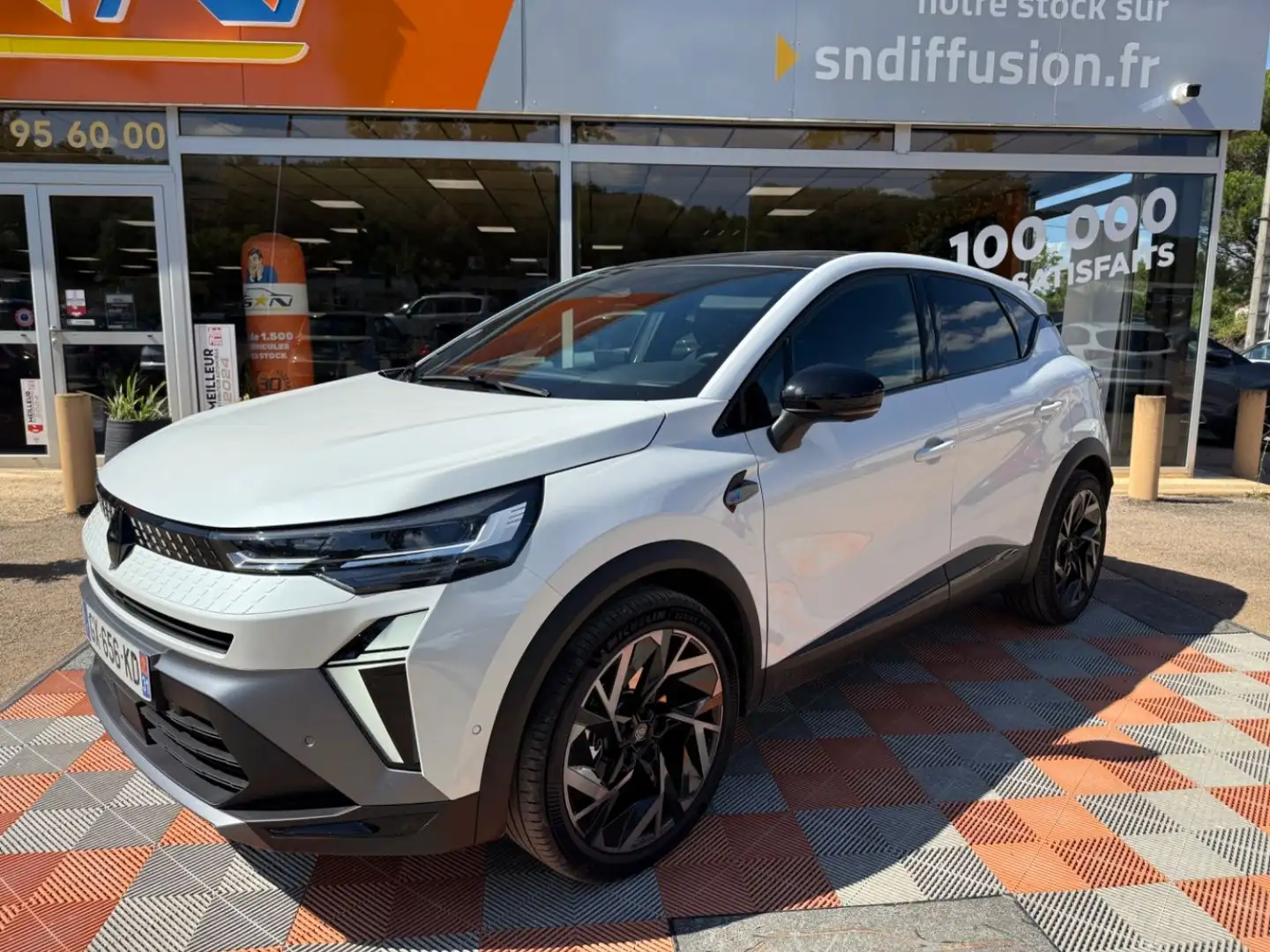 Renault Captur NEW 1.6 e-Tech 145 FULL HYBRID ESPRIT ALPINE Blanc - 1