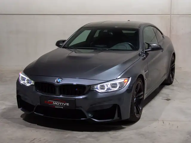 BMW M4 M4 Coupé / Carbon