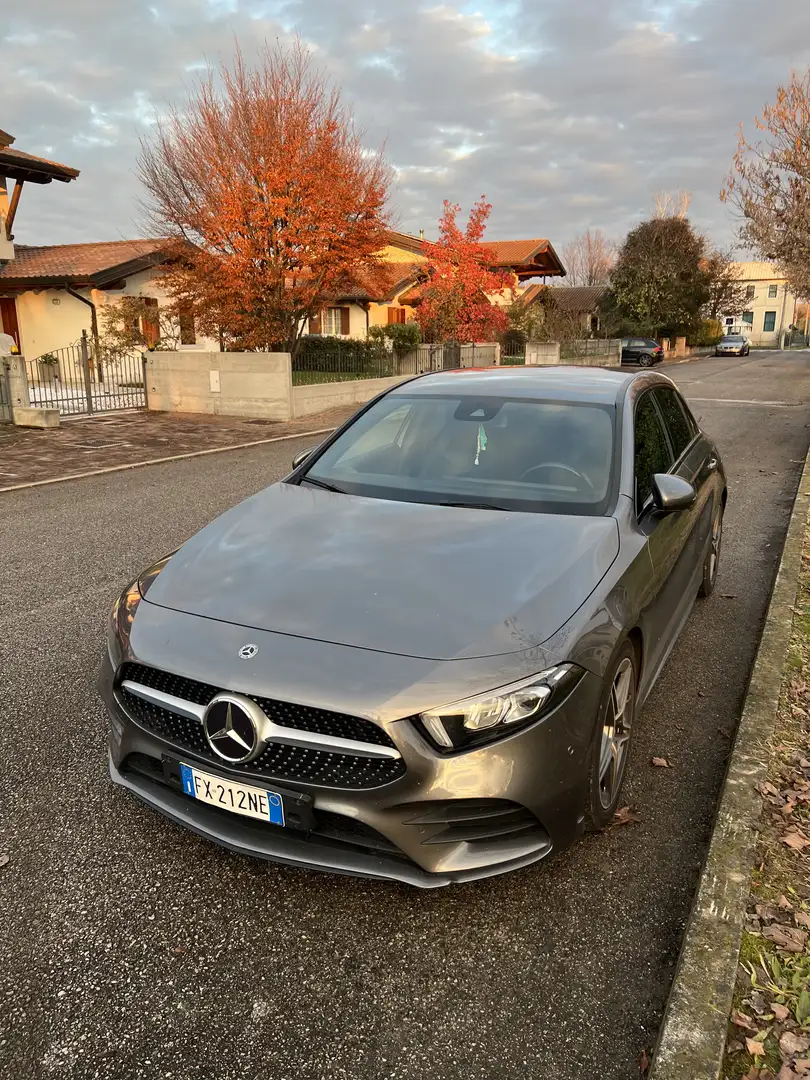 Mercedes-Benz A 250 Premium auto - 2