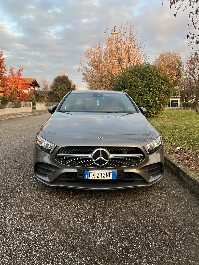 Mercedes-Benz A 250 Premium auto - 1
