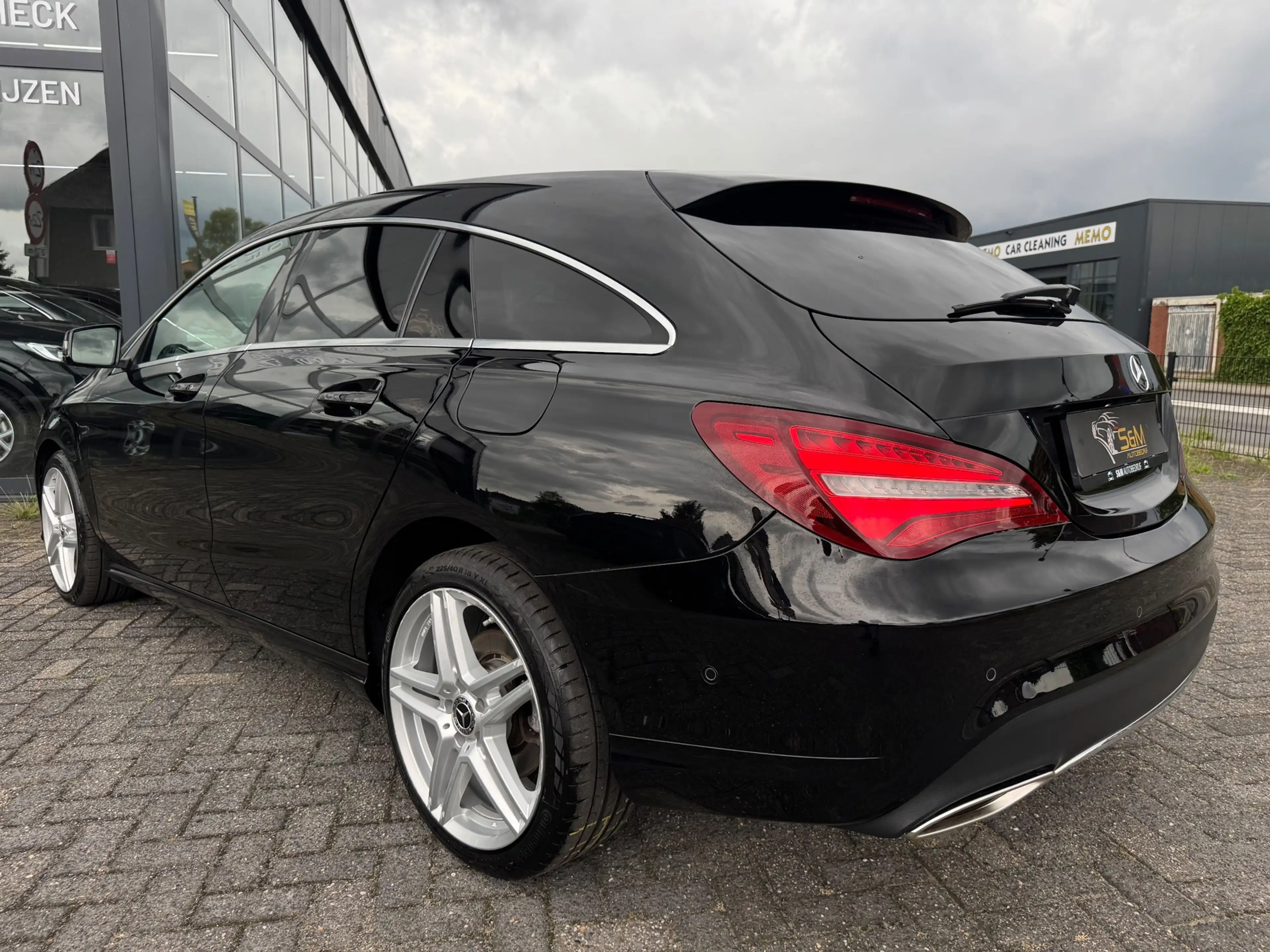 Mercedes-Benz CLA 200 Shooting Brake Business urban — photo 9