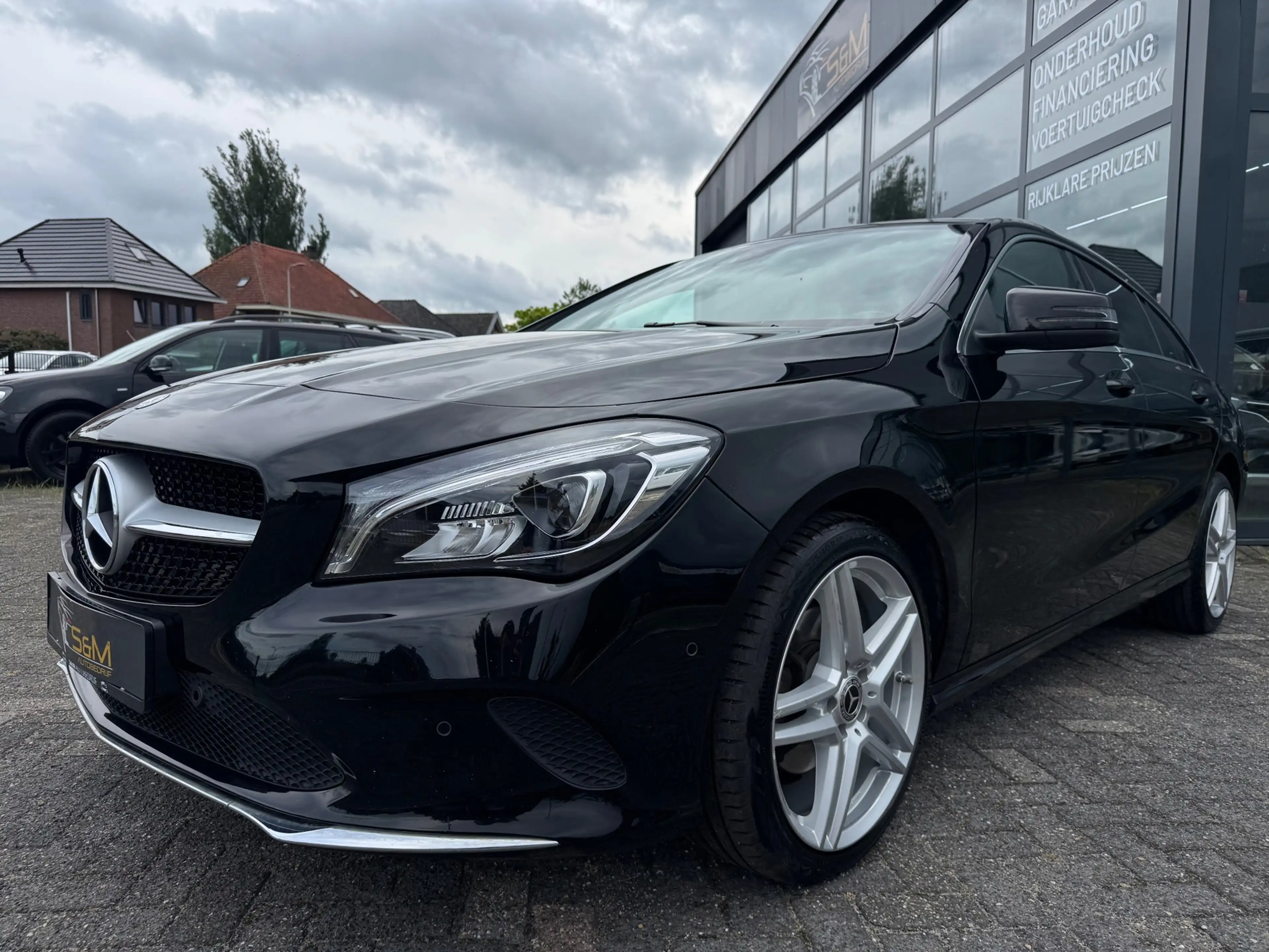 Mercedes-Benz CLA 200 Shooting Brake Business urban — photo 15