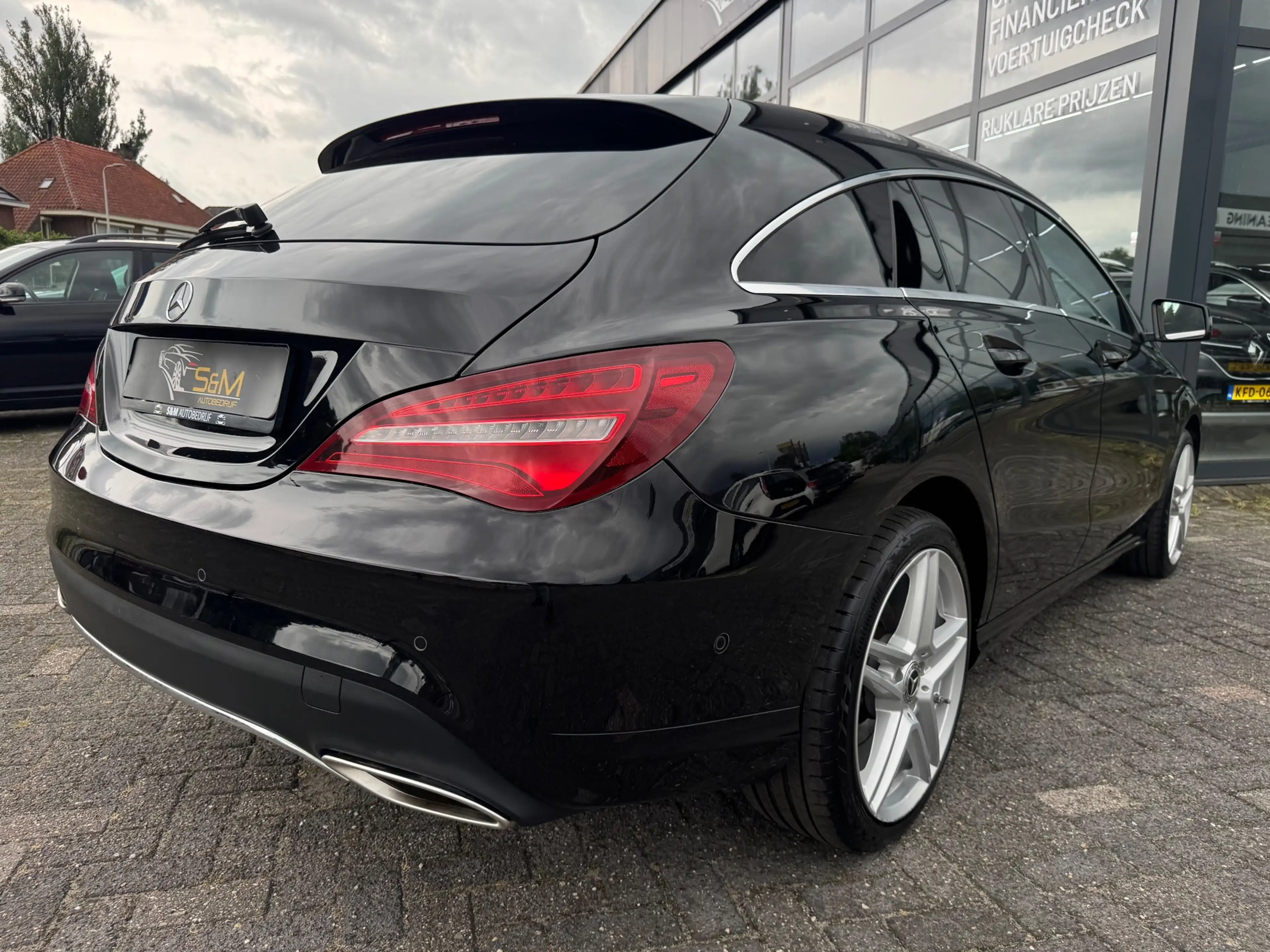 Mercedes-Benz CLA 200 Shooting Brake Business urban — photo 8