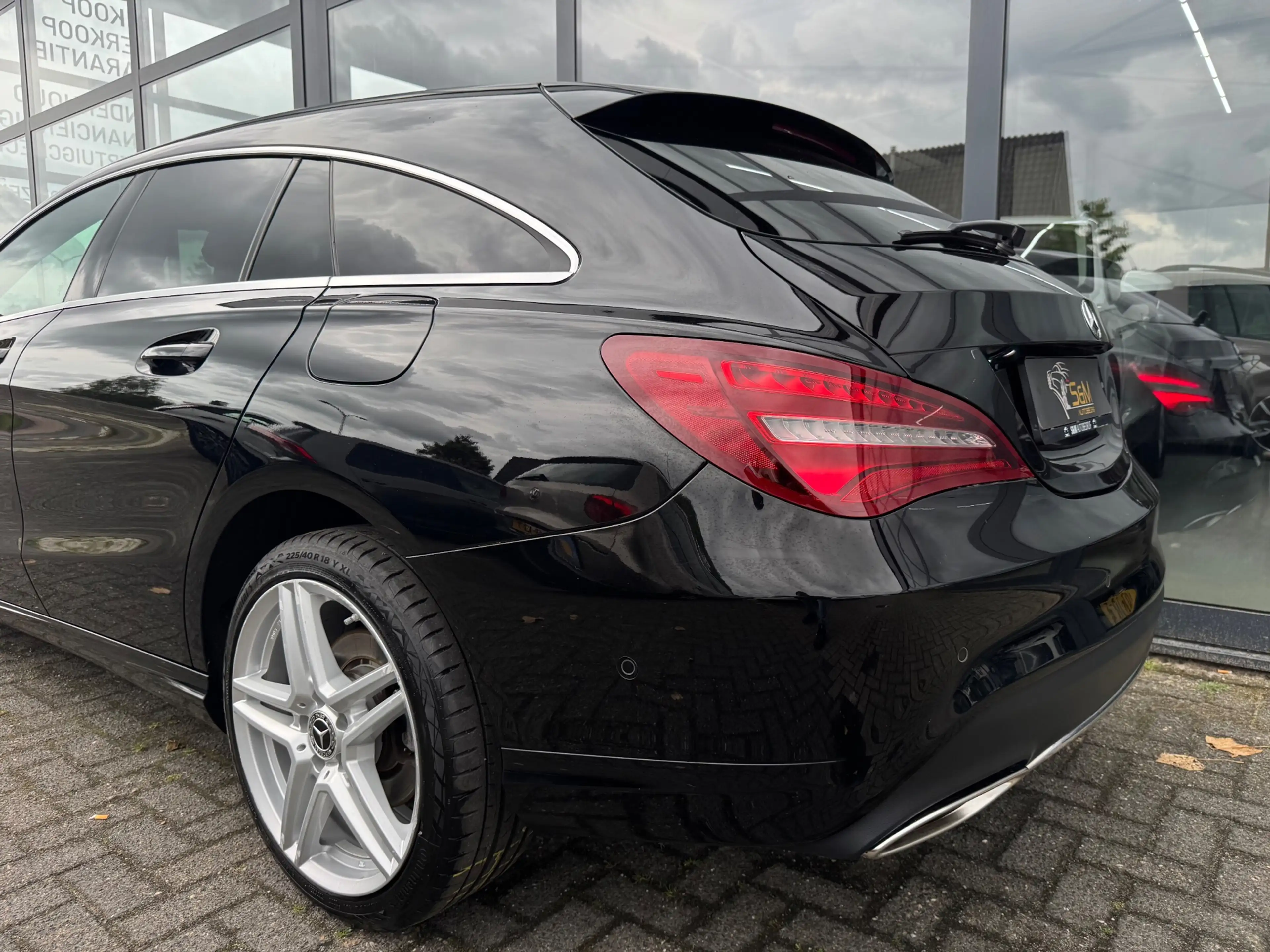 Mercedes-Benz CLA 200 Shooting Brake Business urban — photo 3