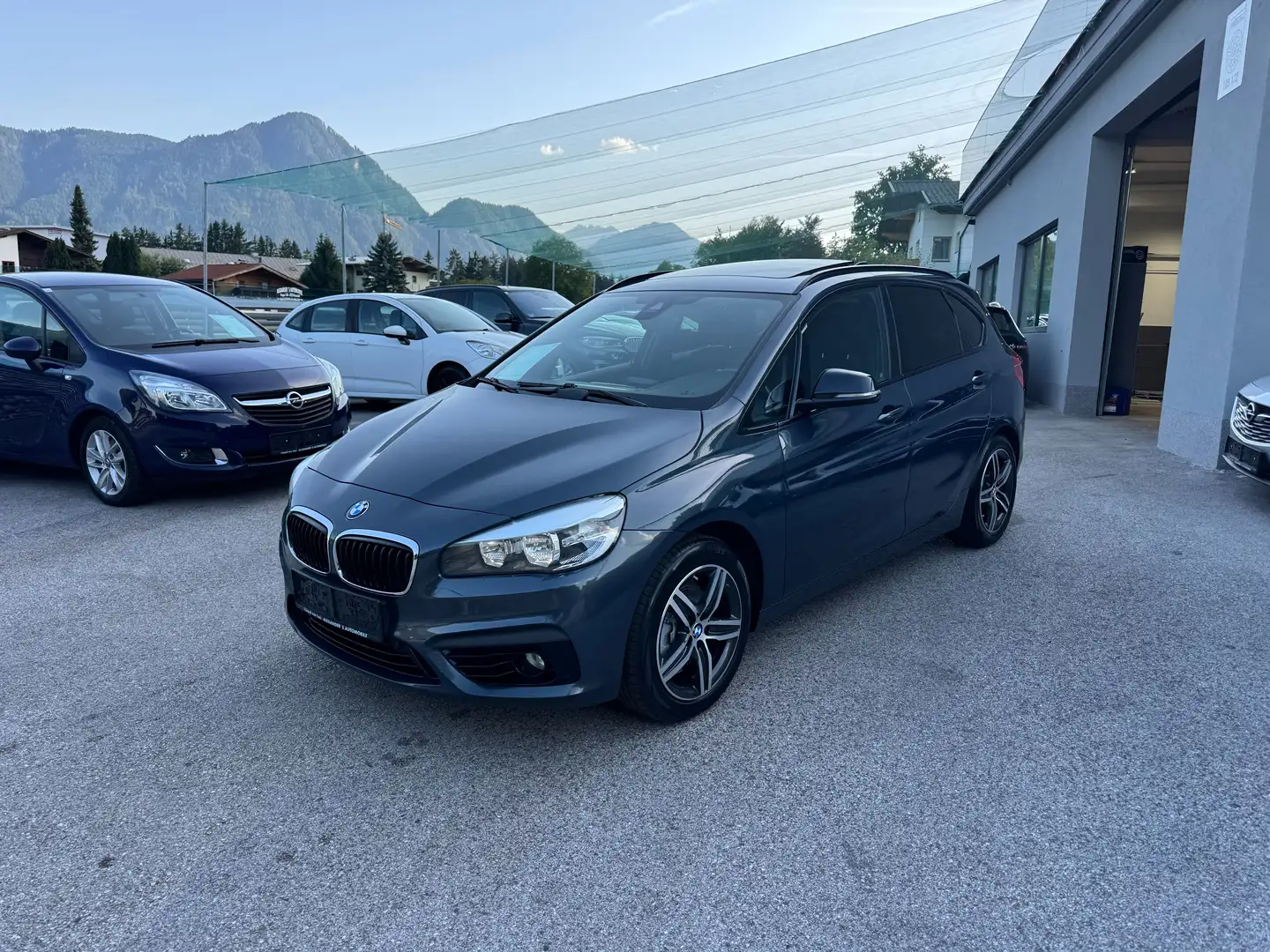 BMW 218 218 d Grau - 2