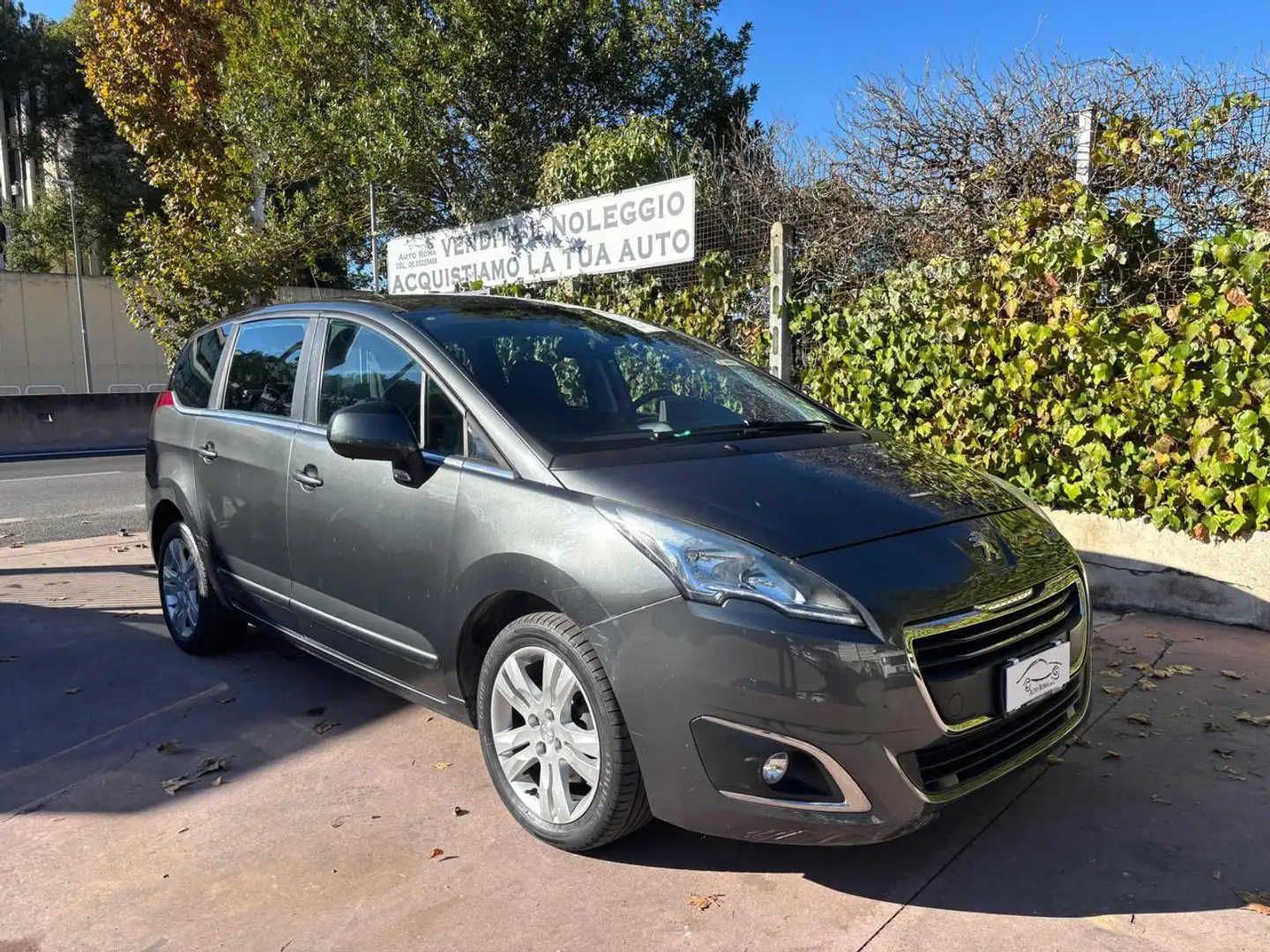 Peugeot 5008 BlueHDi 120 EAT6 7 posti Allure Grigio - 1