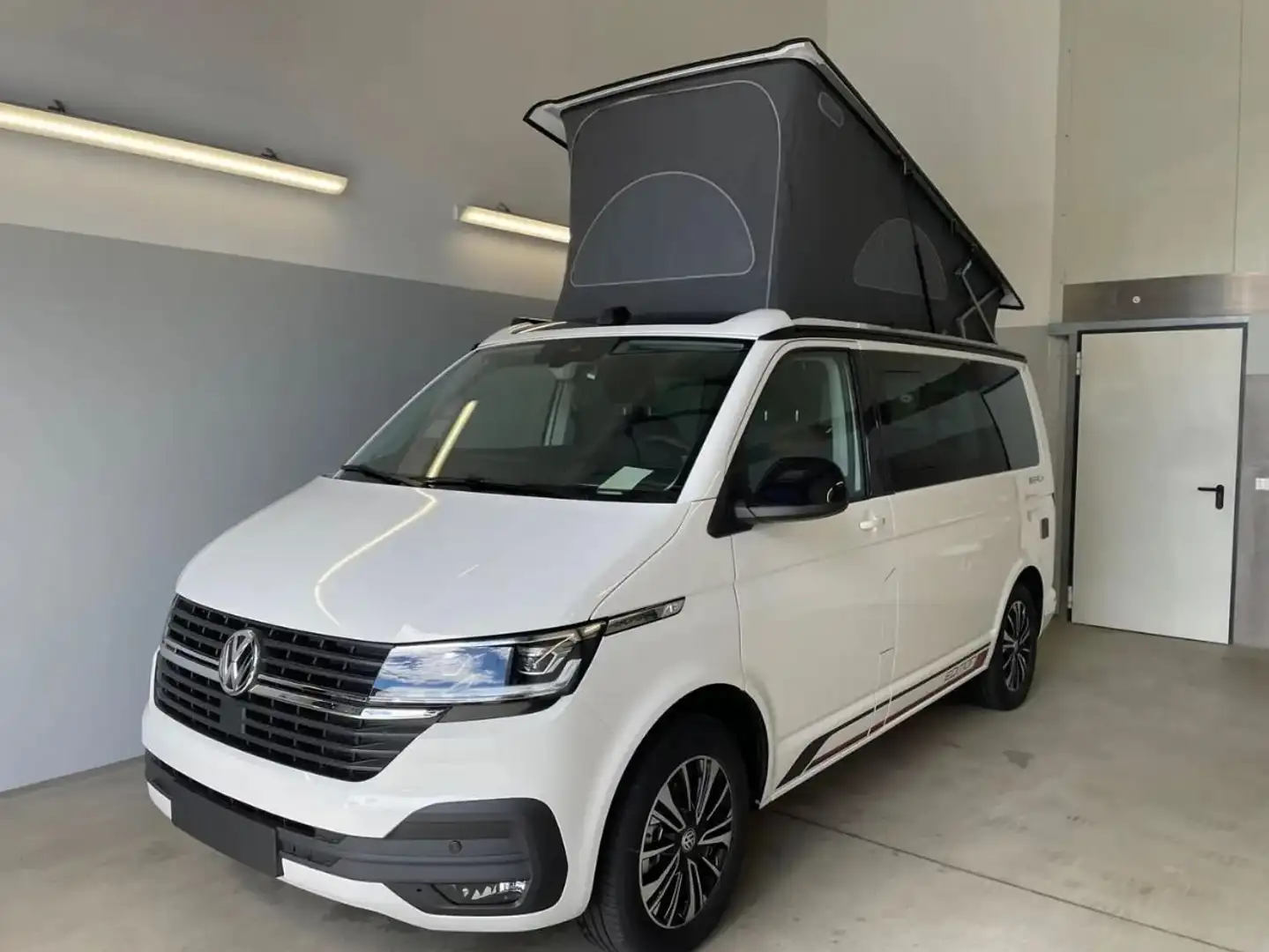 Caravans-Wohnm VW T6.1 California Beach Weiß - 2
