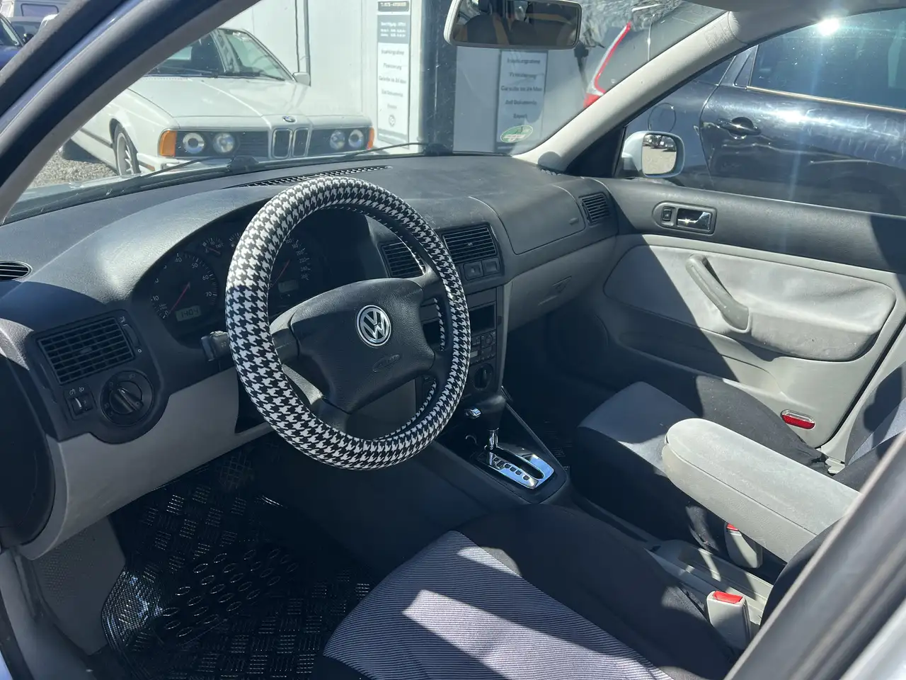 Volkswagen Golf *2.0 Benzin+AUTOMATIK*Schiebedach*AHK*, foto 5