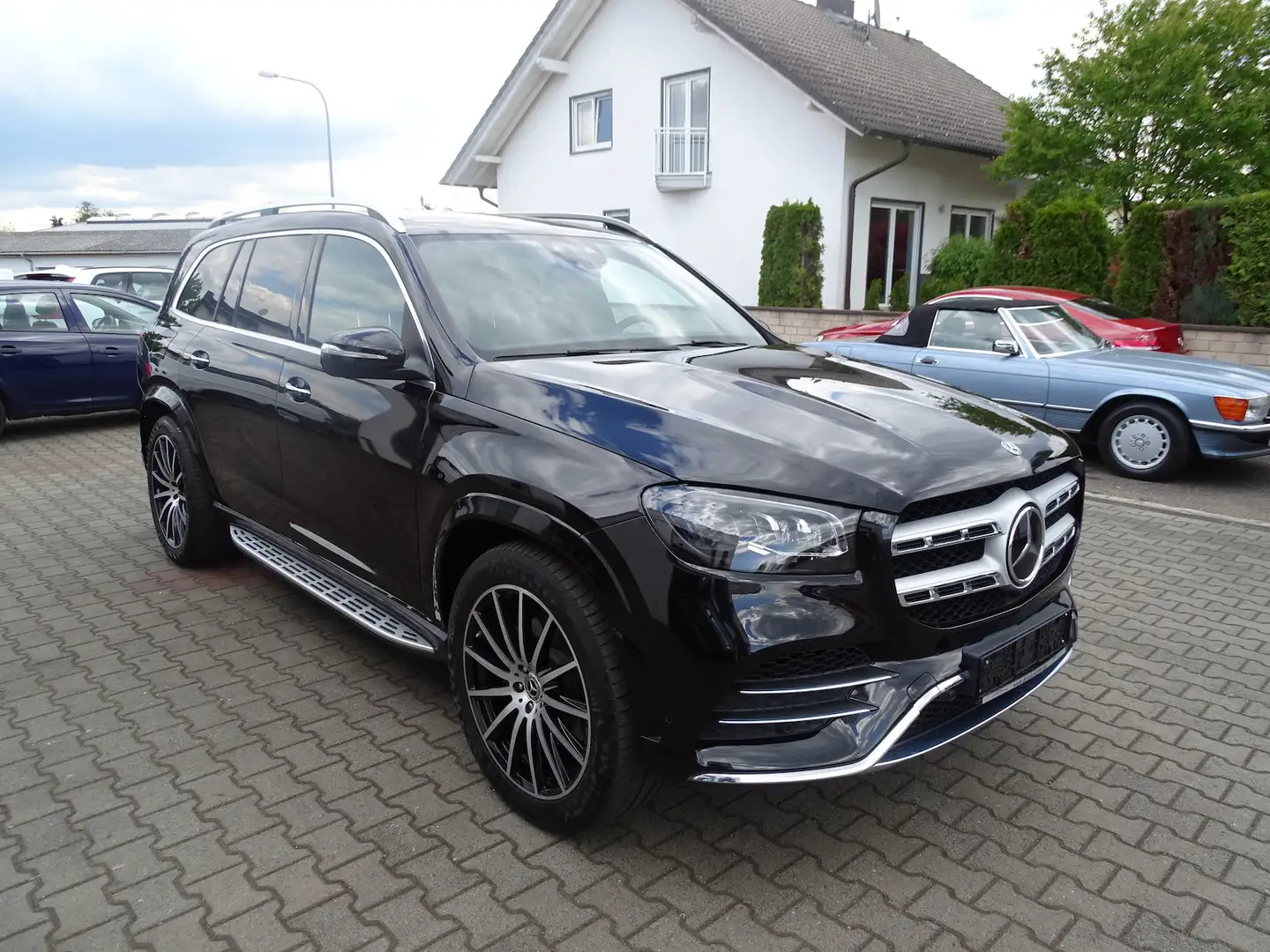 Mercedes-Benz GLS 350 d 4M AMG Line Distronic, Panorama, AHK, 2x Klima, Negru - 1