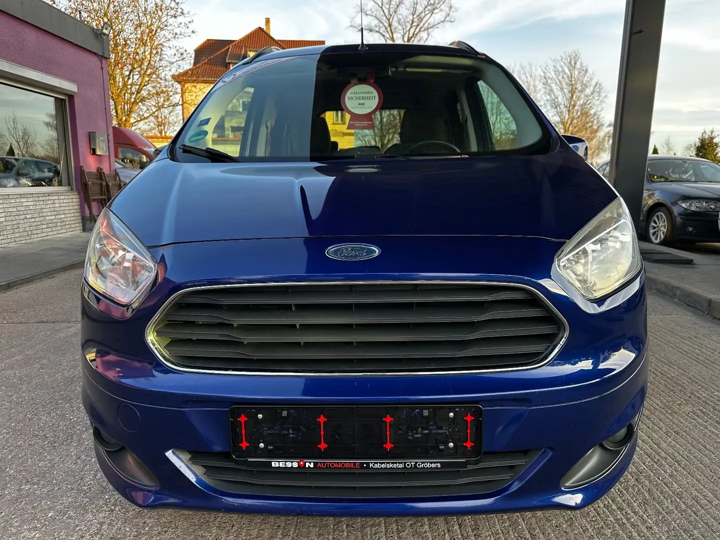 Ford Tourneo Courier Titanium "HU/AU+Service Neu" Bleu - 2