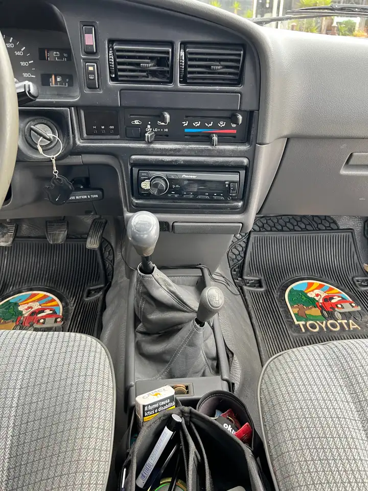 Toyota Hilux LN110L, foto 11