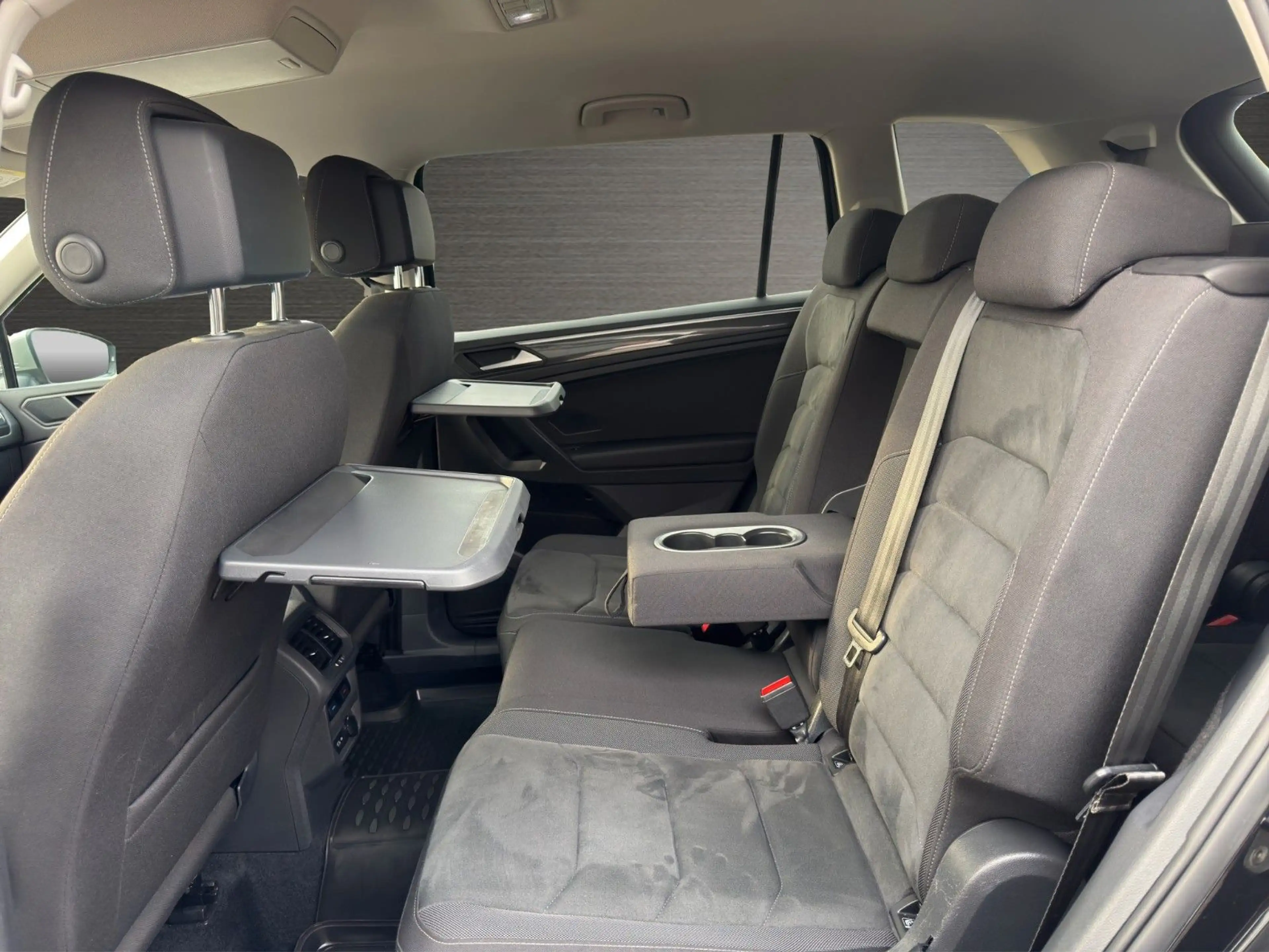 Volkswagen Tiguan Allspace Tiguan 2.0 TDI Allspace Highline 4Motion/7xSitze — photo 13