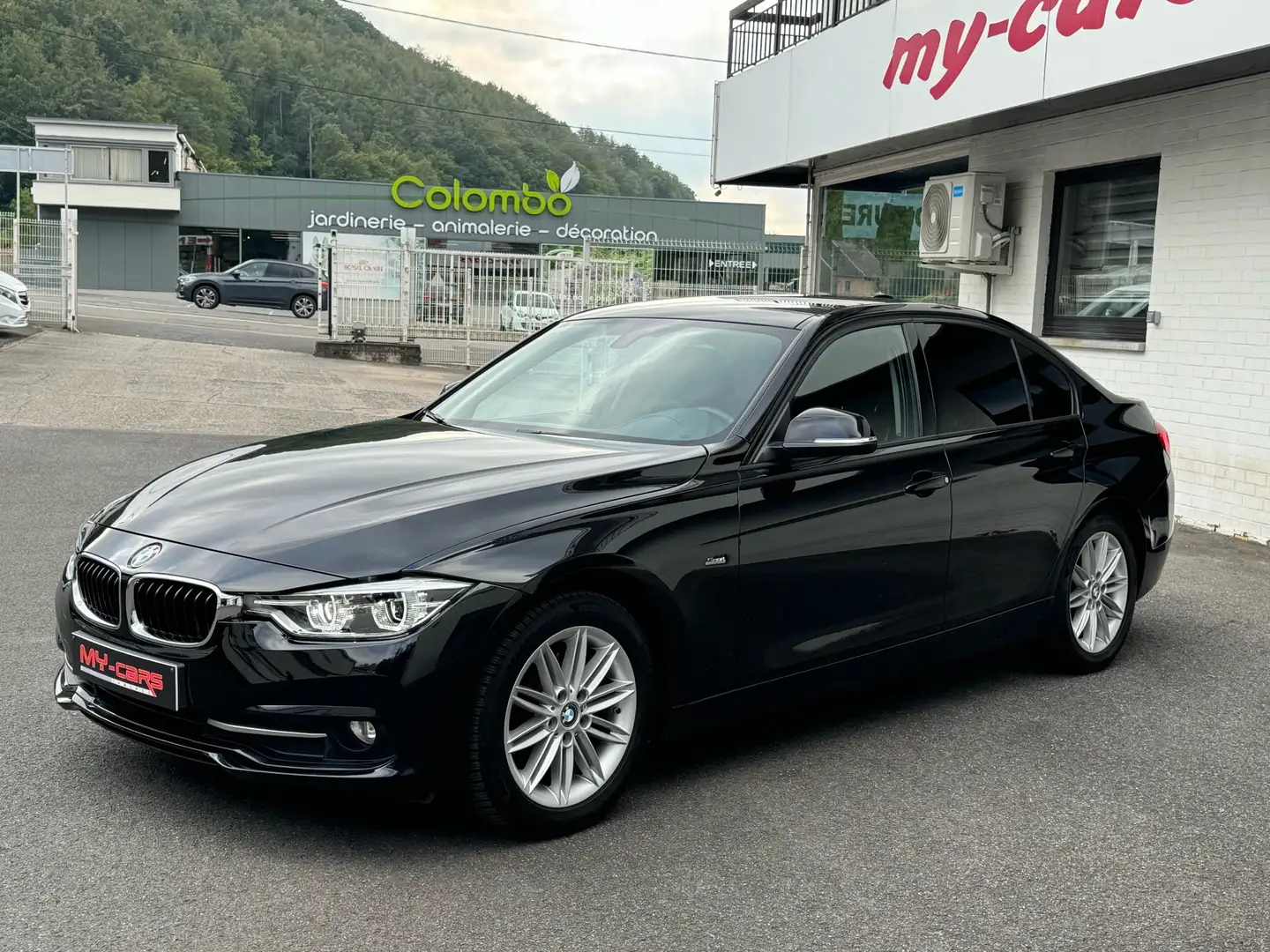 BMW 318 318i  GPS CUIR CLIM XENON FULL OPTION Schwarz - 1