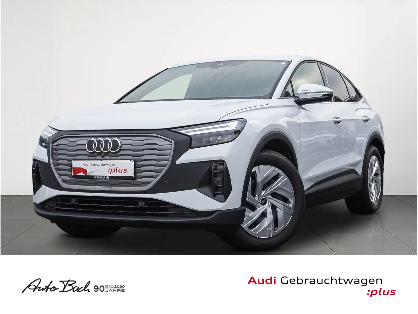 Audi Q4 e-tron 40 Automatik Navi LED ACC EP Weiß - 1