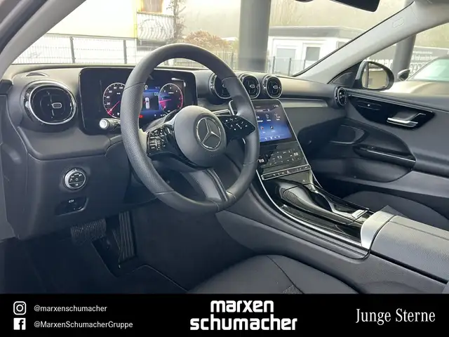 Mercedes-Benz C-Class view 10