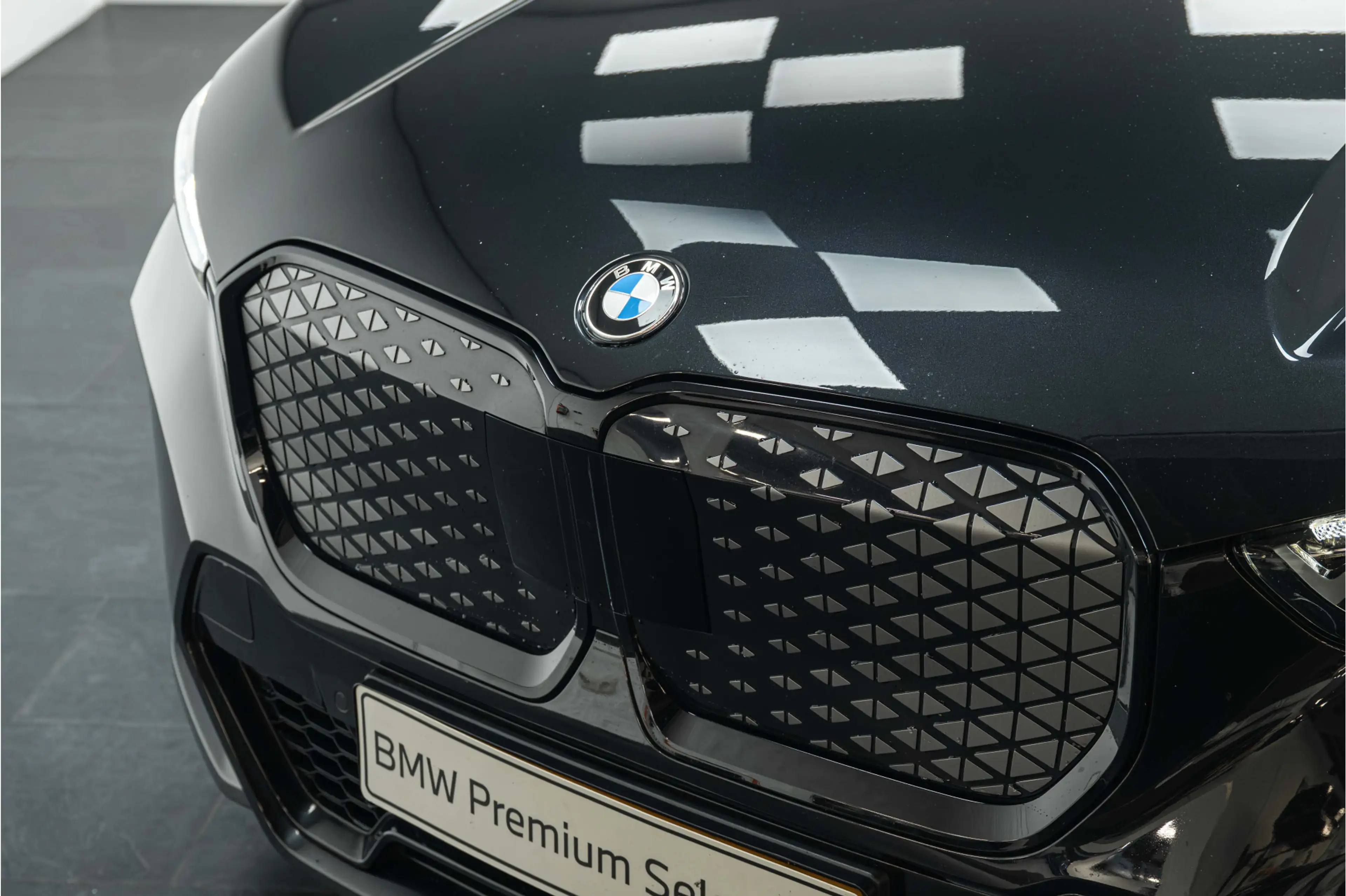 BMW iX1 eDrive20 M Sport / Panoramadak / Achteruitrijcamer — photo 6