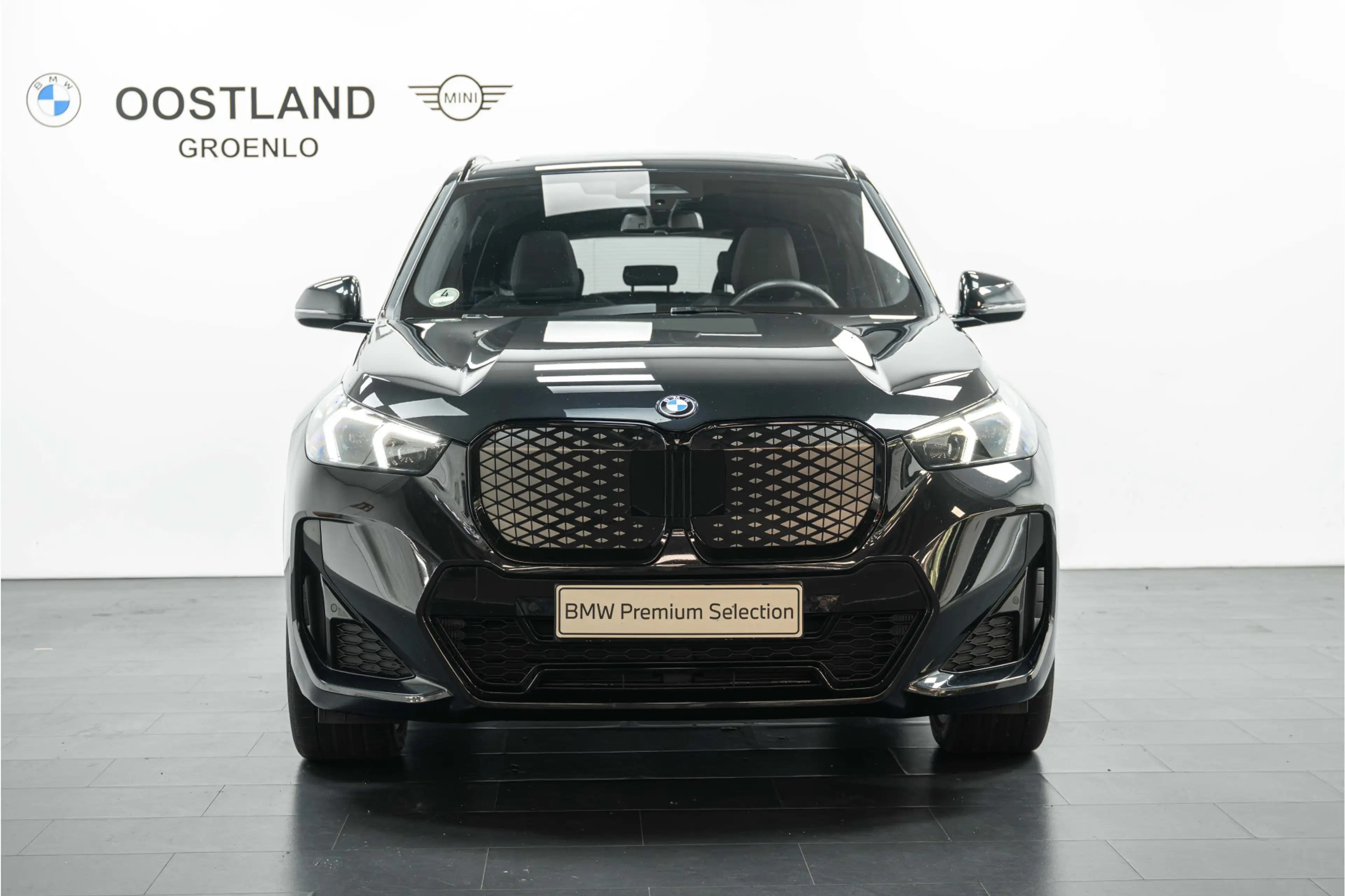 BMW iX1 eDrive20 M Sport / Panoramadak / Achteruitrijcamer — photo 10