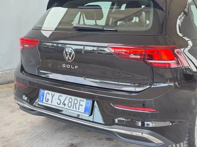 Volkswagen Golf view 18