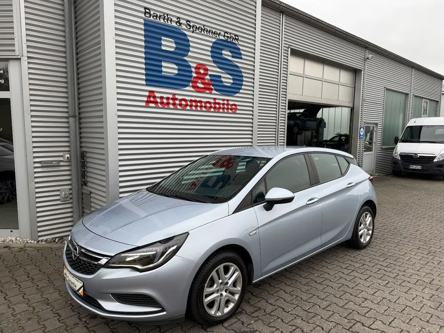 Opel Astra K Lim. 5-trg. Edition Start/Stop Silber - 1
