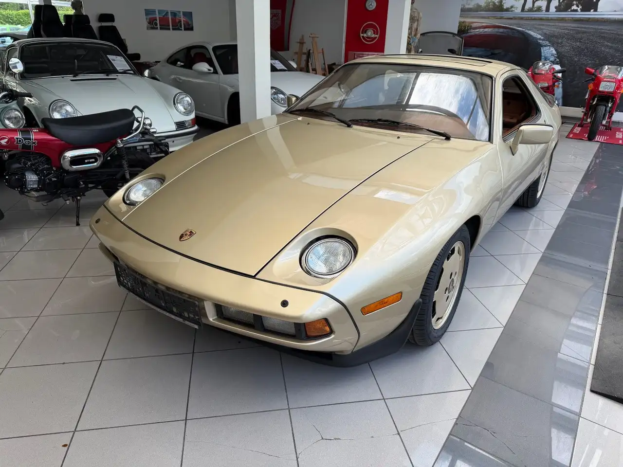Porsche 928 Weissach #53 of 205, foto 3