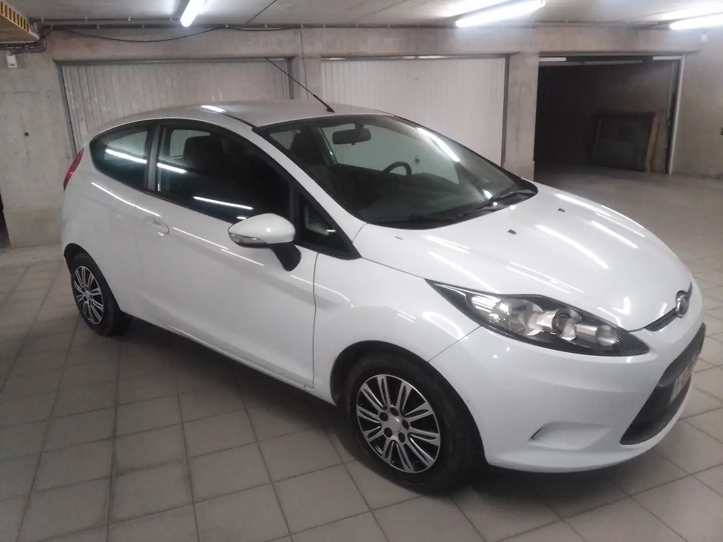 Ford Fiesta ECONETIC Blanc - 2