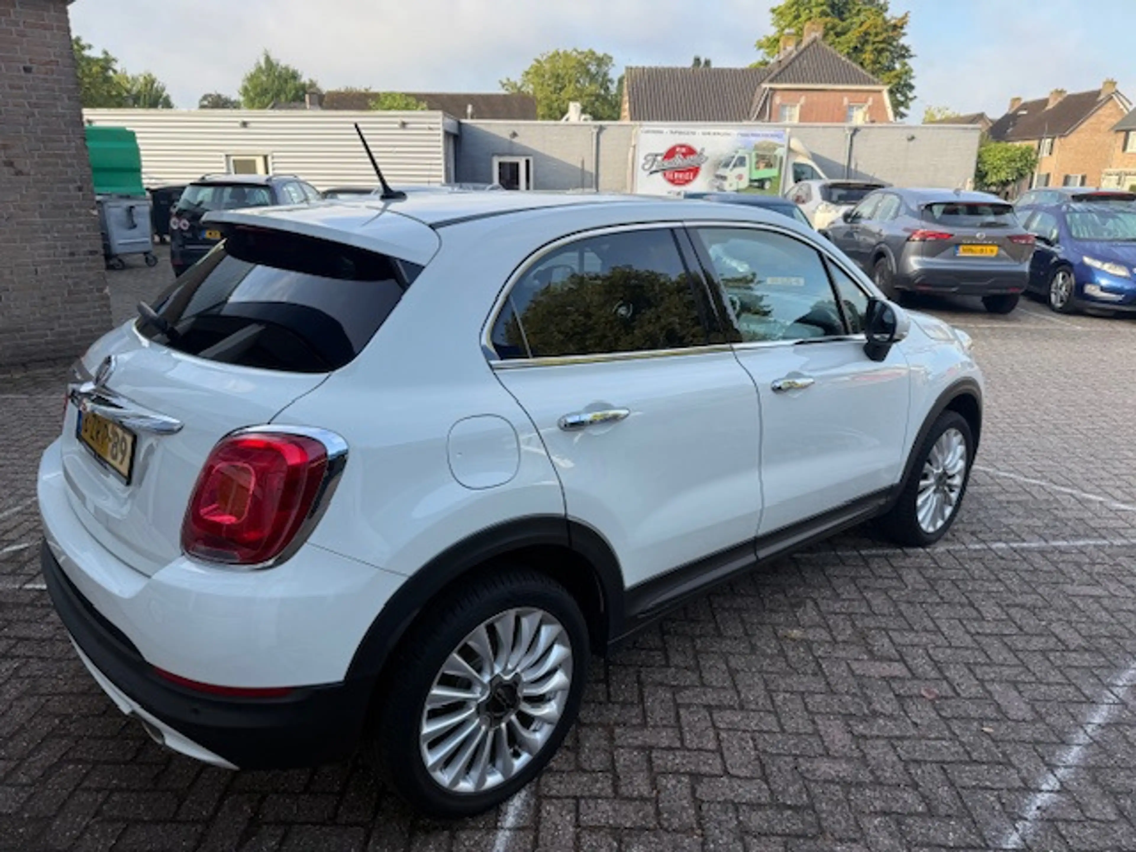 Fiat 500X 1.4 Turbo MultiAir Lounge — photo 7