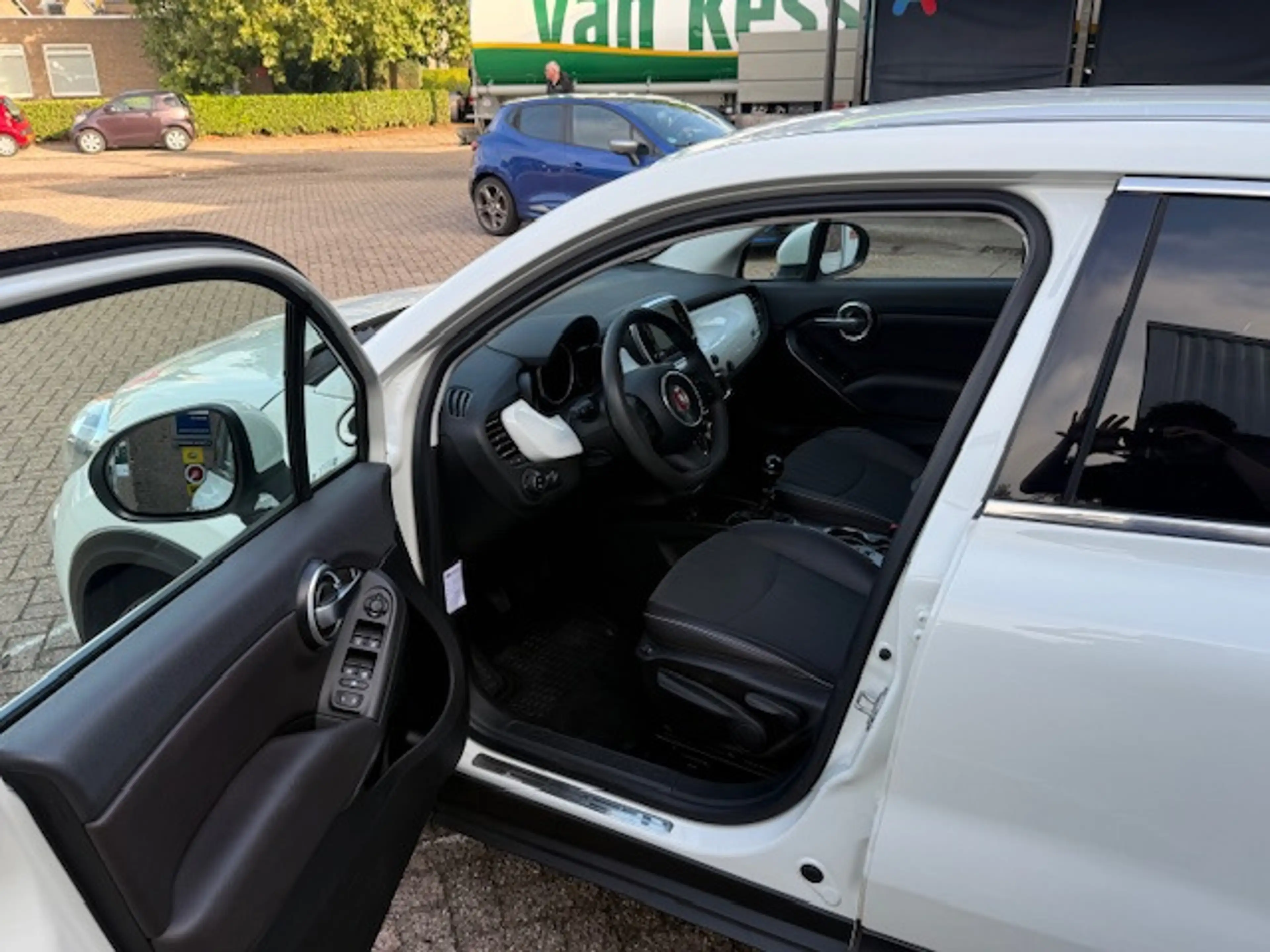 Fiat 500X 1.4 Turbo MultiAir Lounge — photo 10