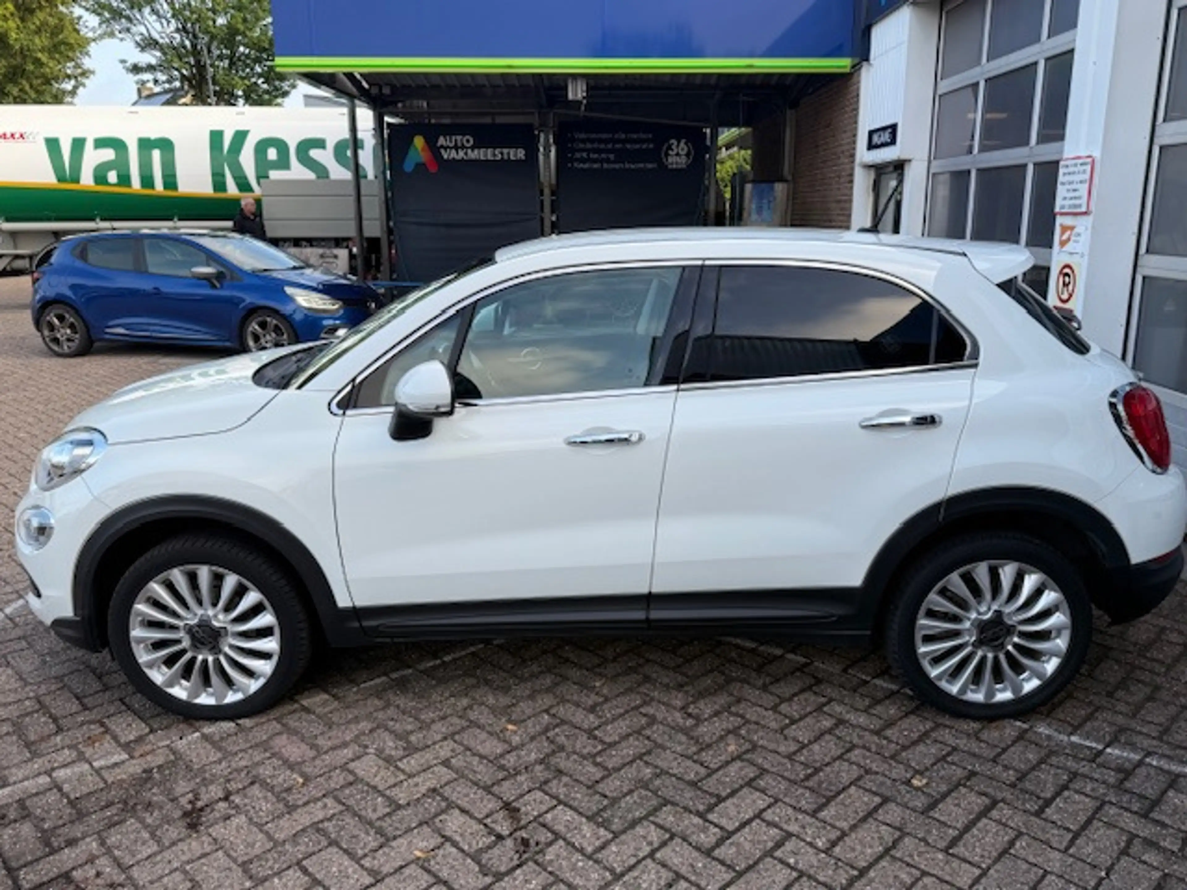 Fiat 500X 1.4 Turbo MultiAir Lounge — photo 5