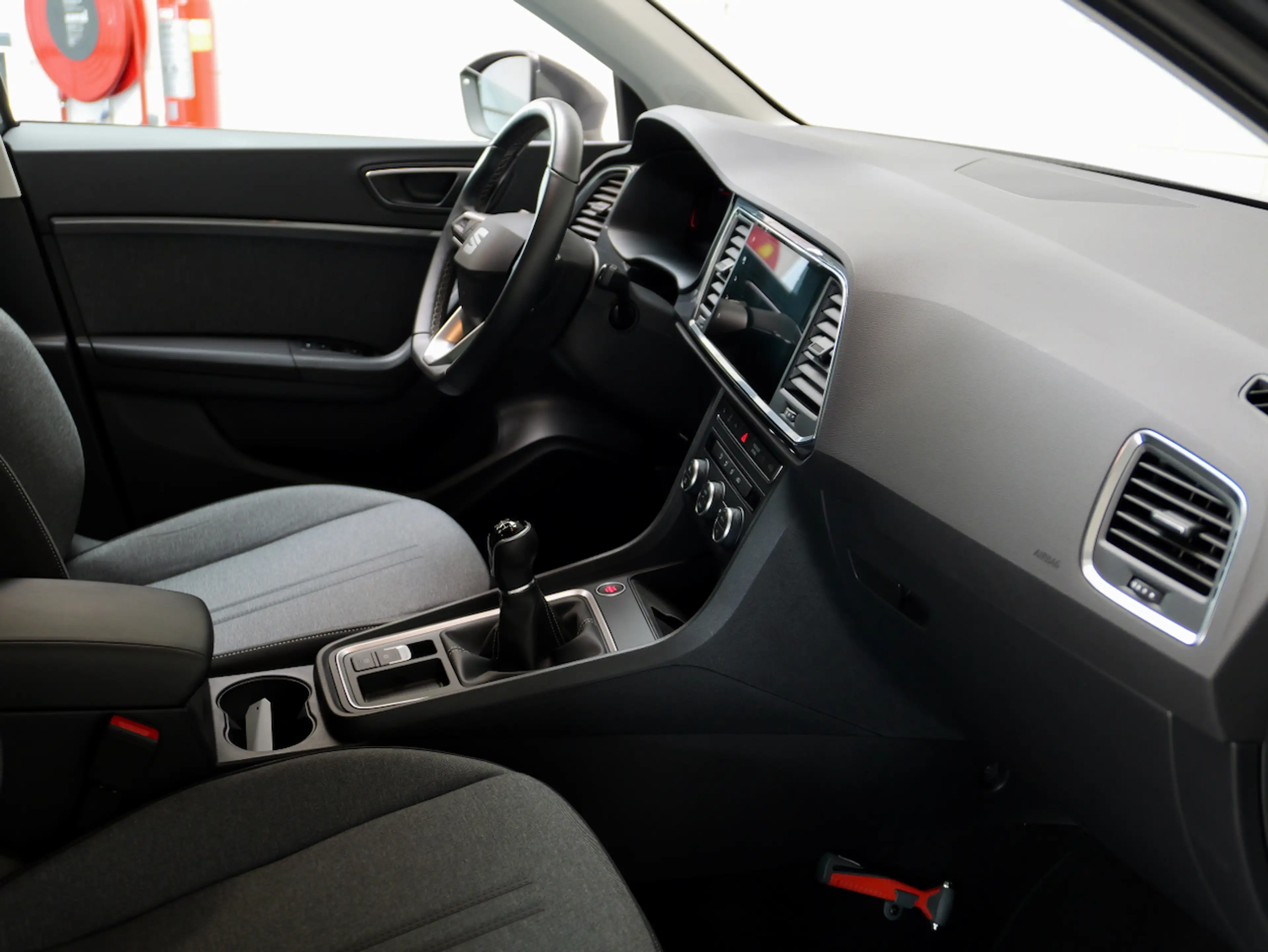 SEAT Ateca 1.5 TSI Style Bus. Intense Navi/ECC/CAM/Carplay (a — photo 4