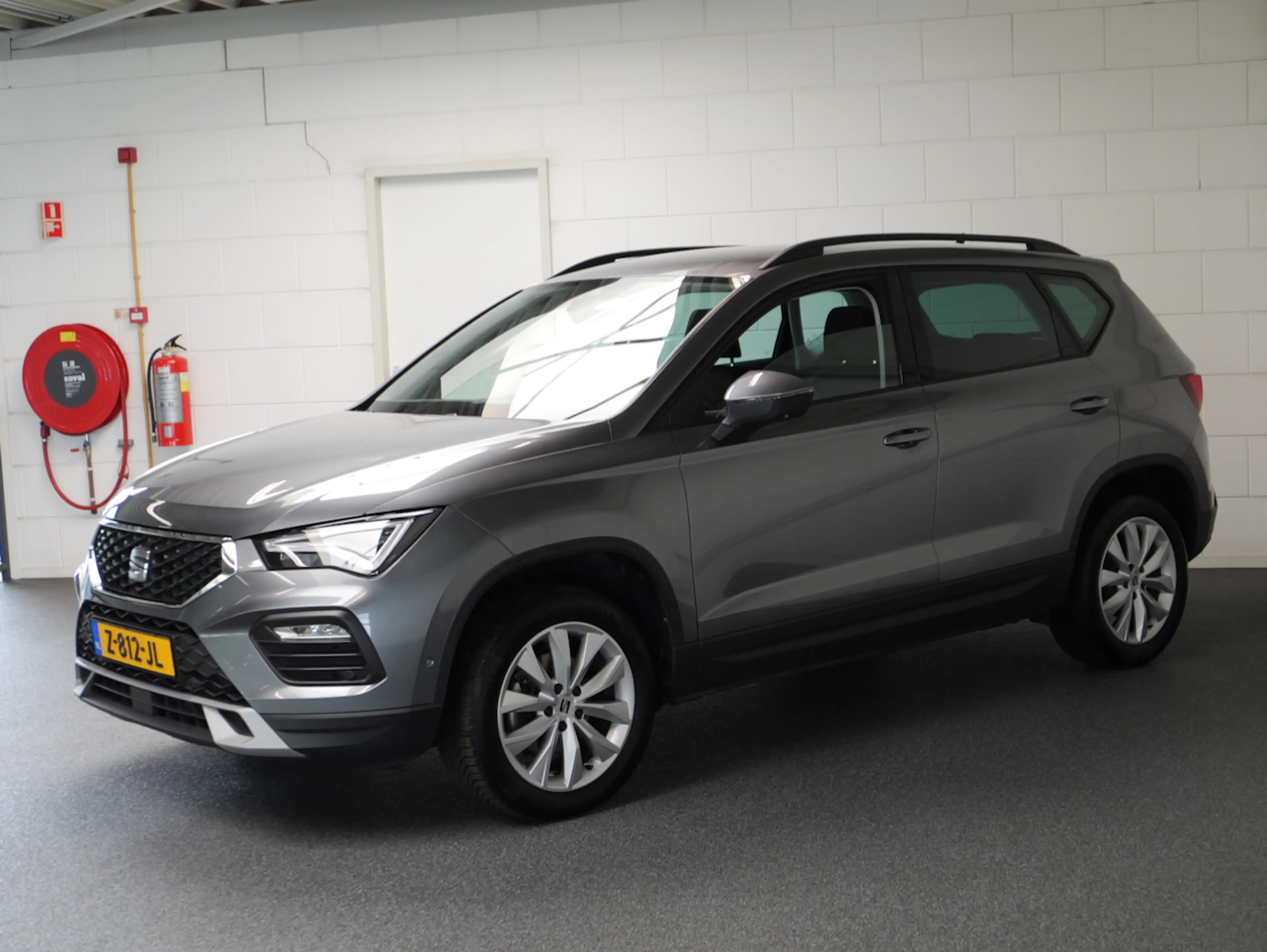 SEAT Ateca 1.5 TSI Style Bus. Intense Navi/ECC/CAM/Carplay (a — photo 31