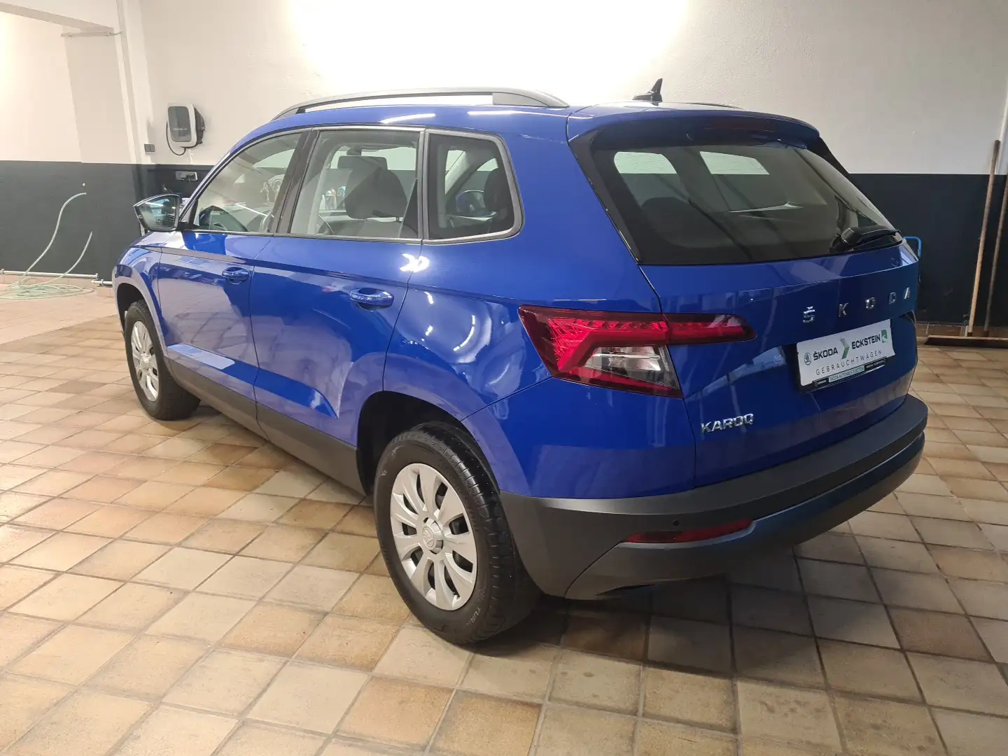 Skoda Karoq Active 1.0 TSI + WInterpaket+PDC Bleu - 2