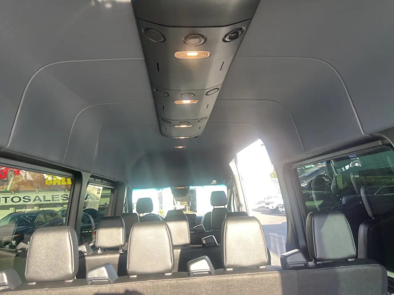 Mercedes-Benz Sprinter снимка Mercedes-Benz Sprinter