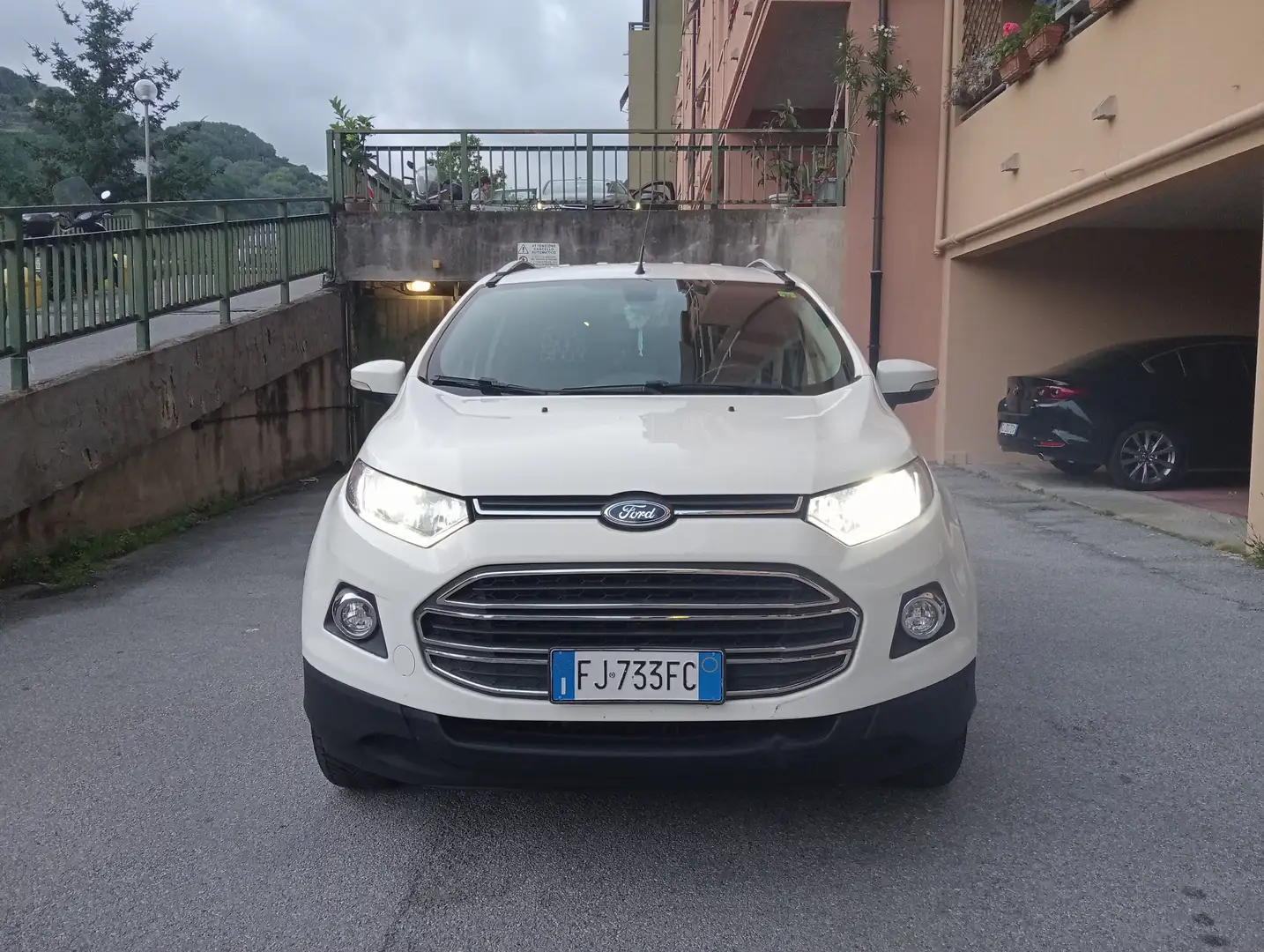 Ford EcoSport EcoSport 1.5 tdci Bianco - 1